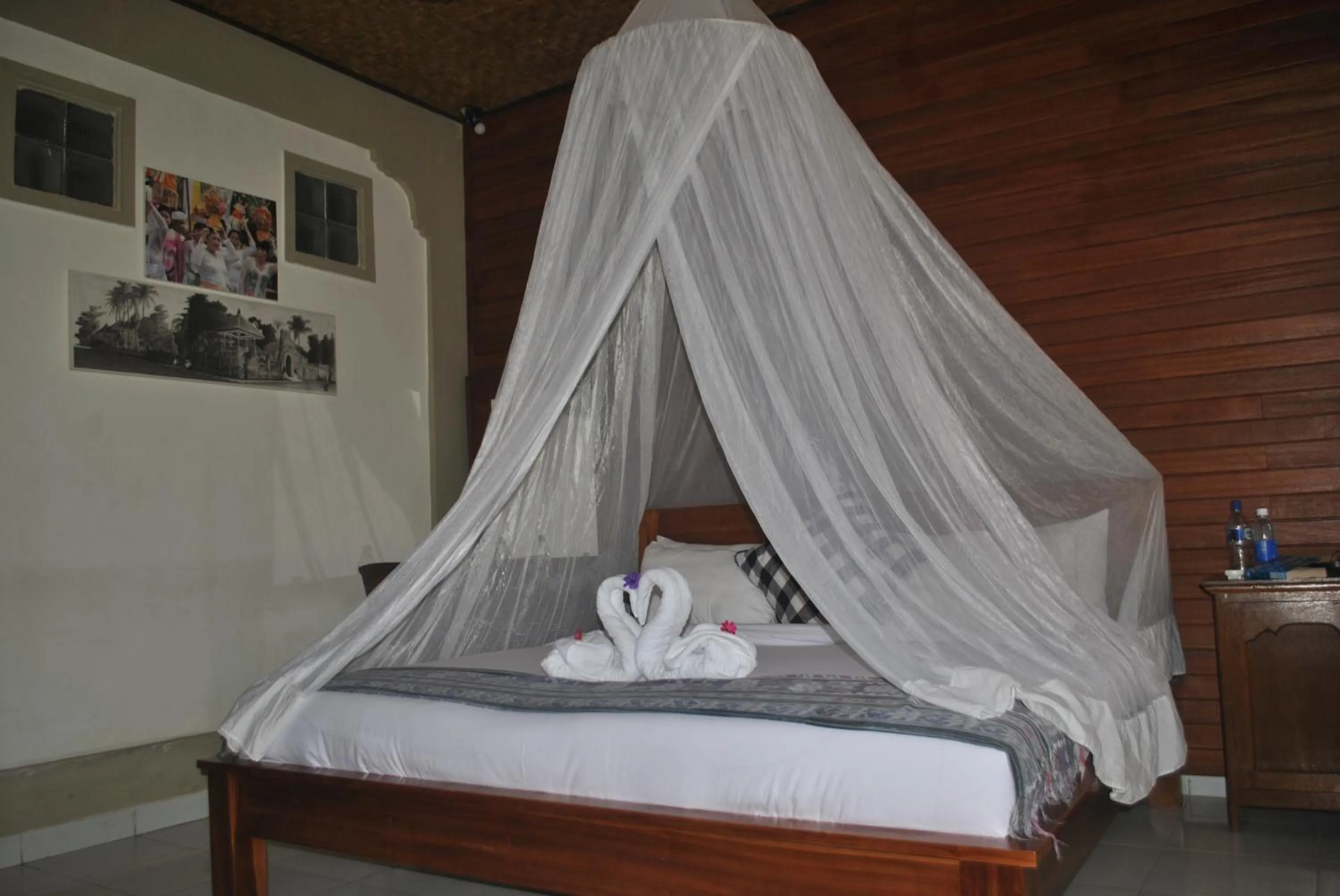 Bed in Rumah Roda