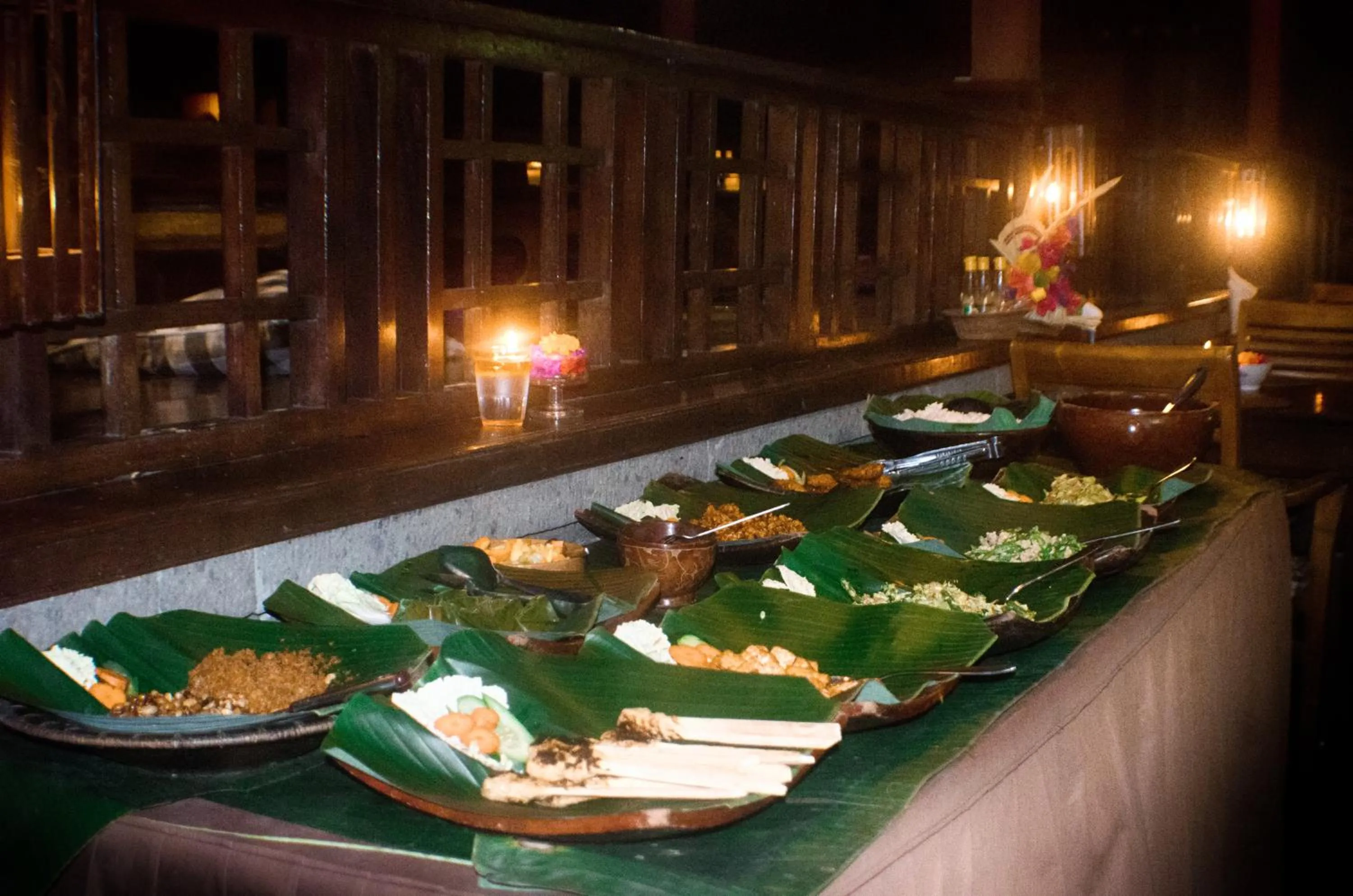 Restaurant/places to eat in Rumah Roda