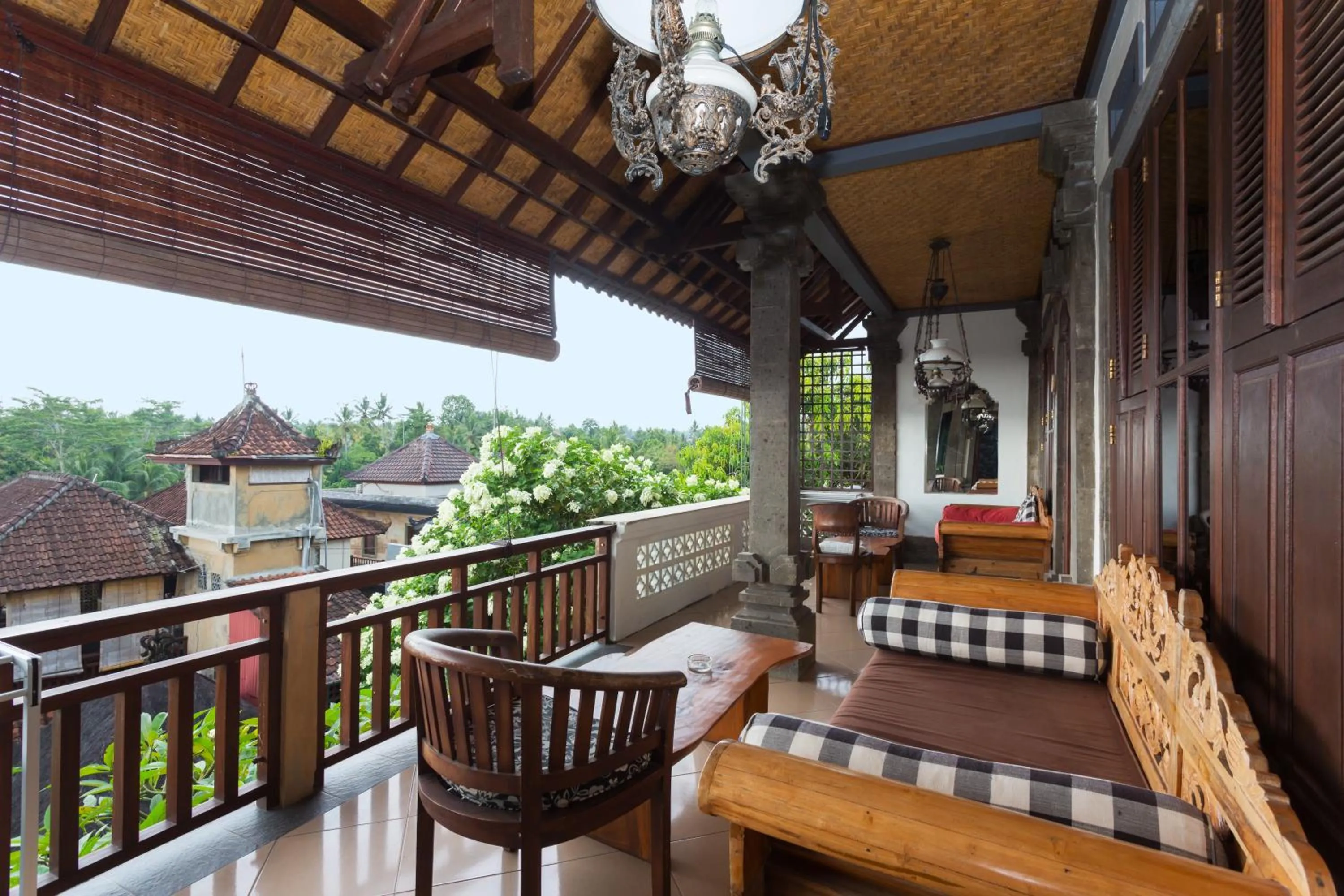 Balcony/Terrace in Rumah Roda