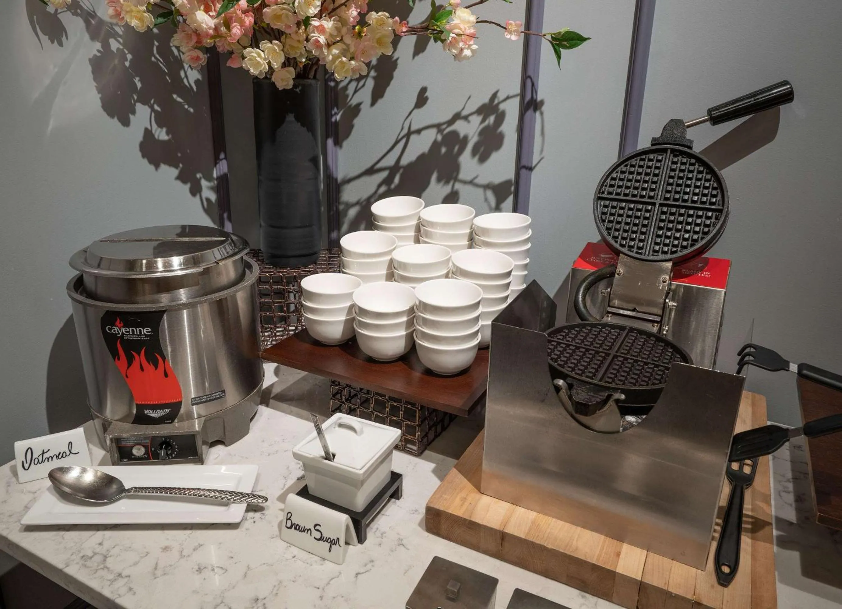 Breakfast in The Kendall Hotel at the Engine 7 Firehouse