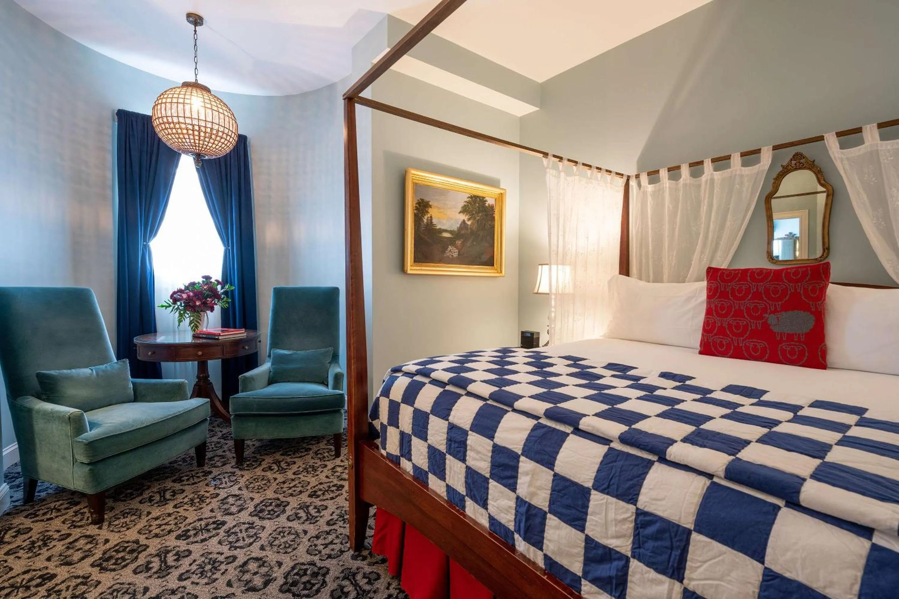 Bedroom, Bed in The Kendall Hotel at the Engine 7 Firehouse