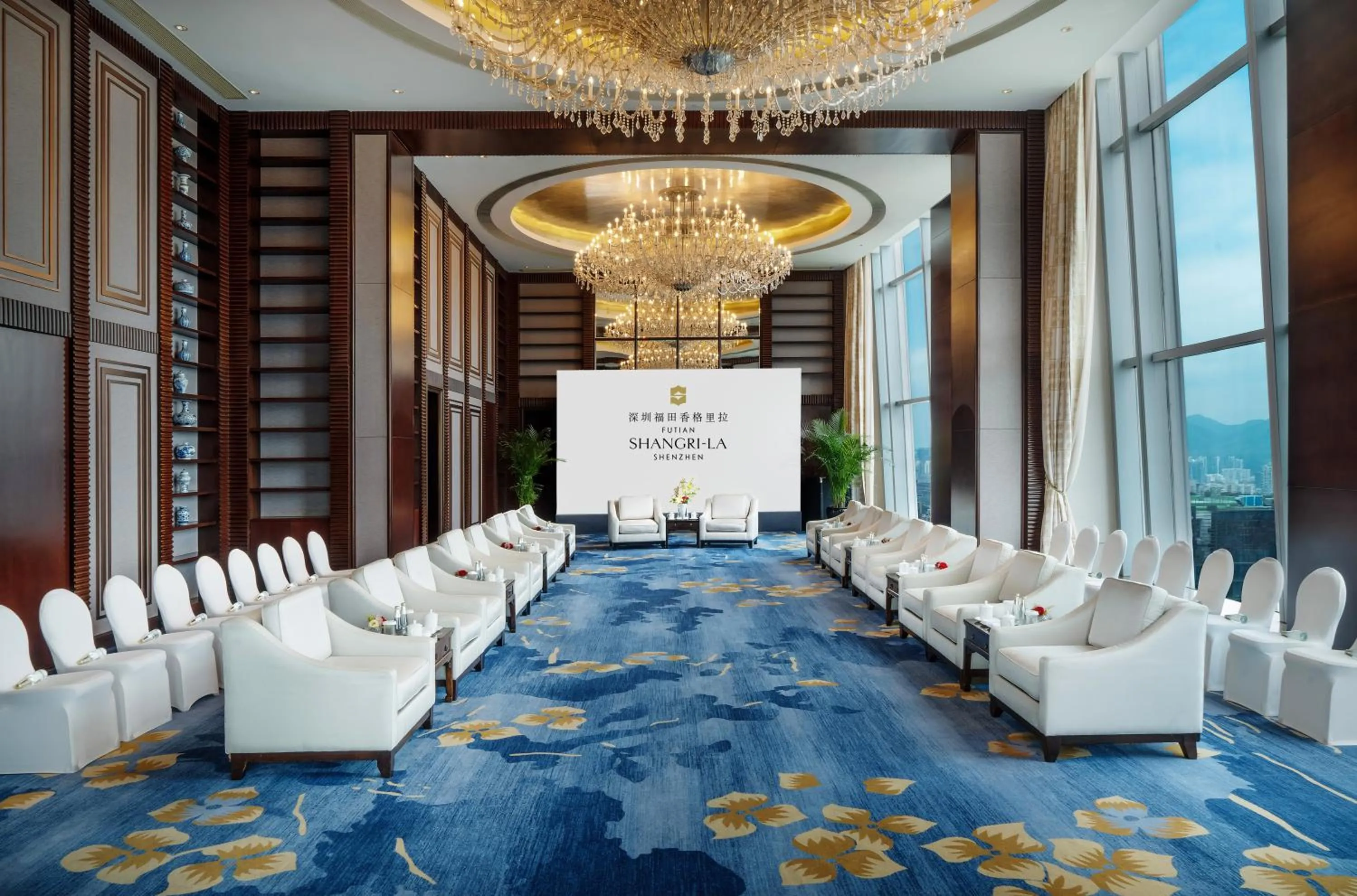 Property building in Futian Shangri-La, Shenzhen,Near to Shenzhen Convention&Exhibition Centre, Futian Railway Station