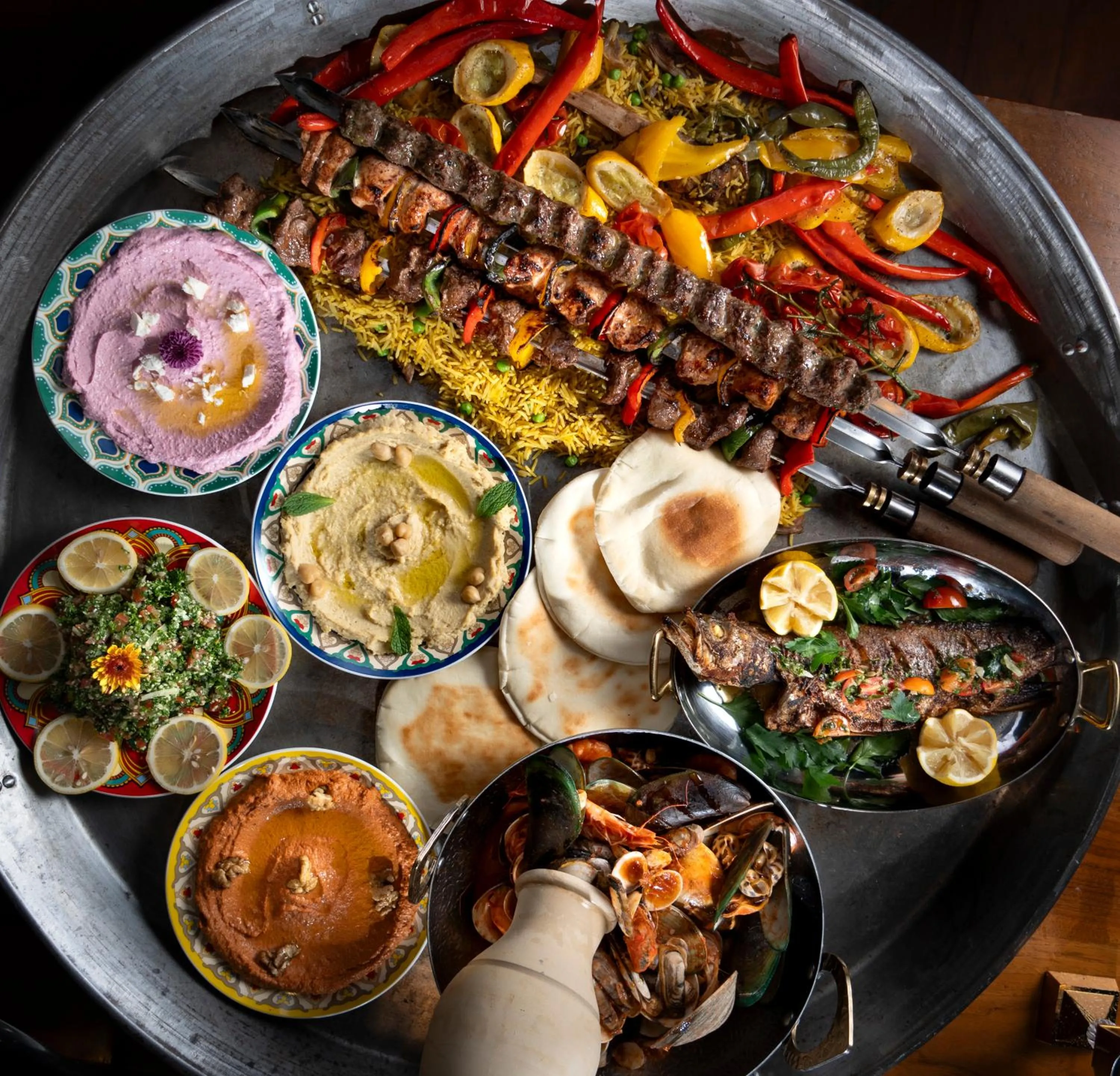 Restaurant/places to eat in Futian Shangri-La, Shenzhen,Near to Shenzhen Convention&Exhibition Centre, Futian Railway Station