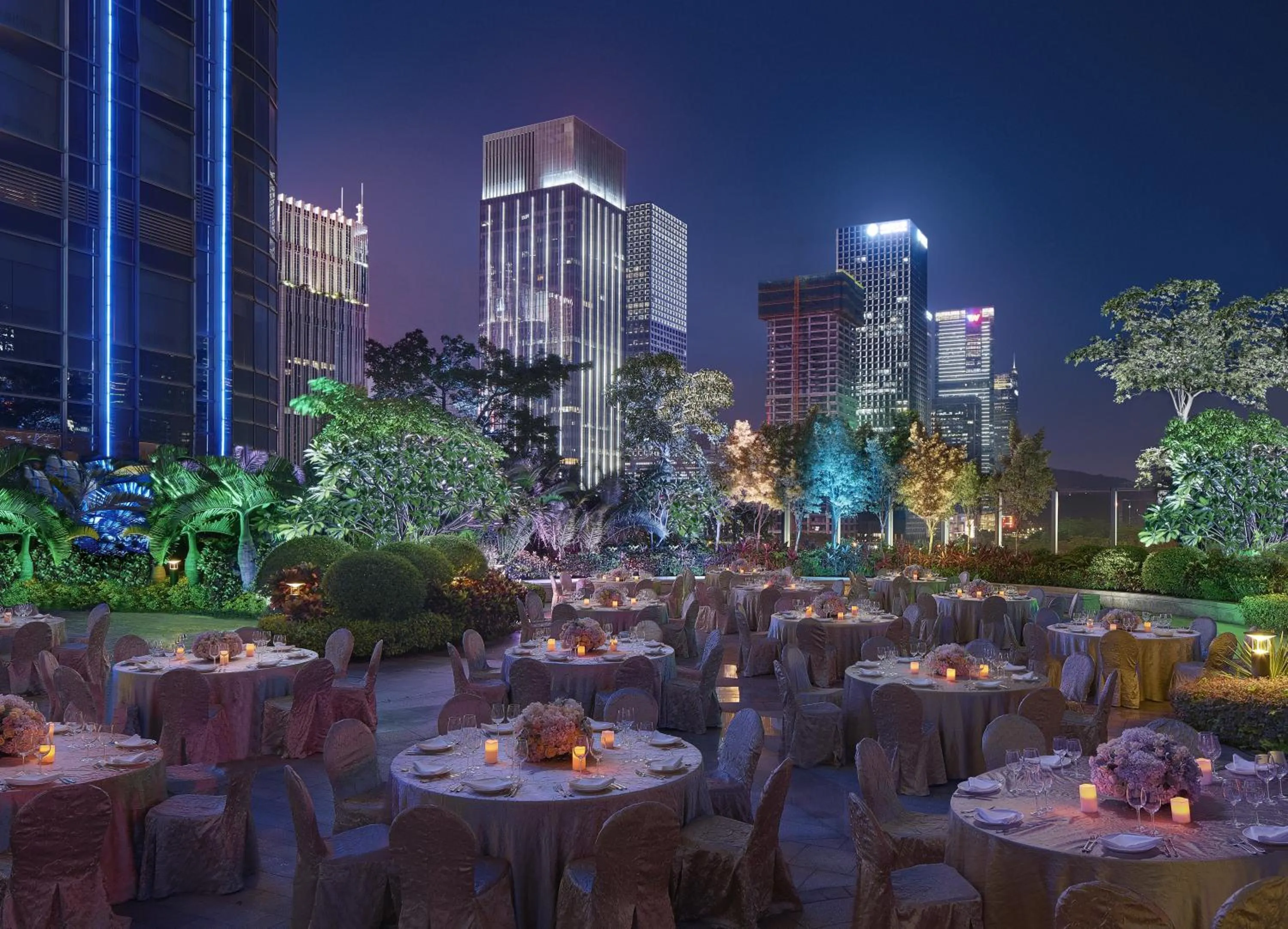 Garden view in Futian Shangri-La, Shenzhen,Near to Shenzhen Convention&Exhibition Centre, Futian Railway Station