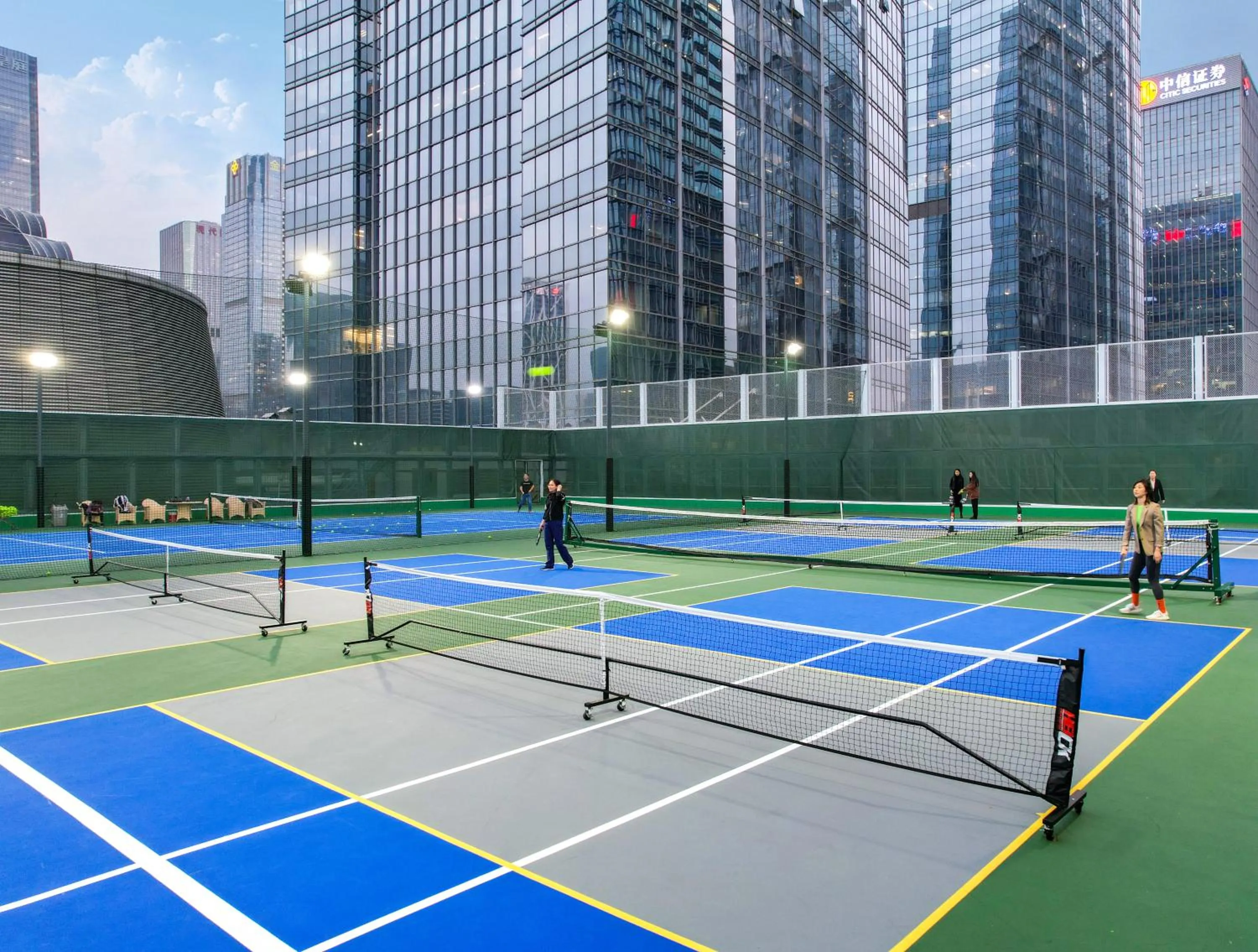 Property building in Futian Shangri-La, Shenzhen,Near to Shenzhen Convention&Exhibition Centre, Futian Railway Station