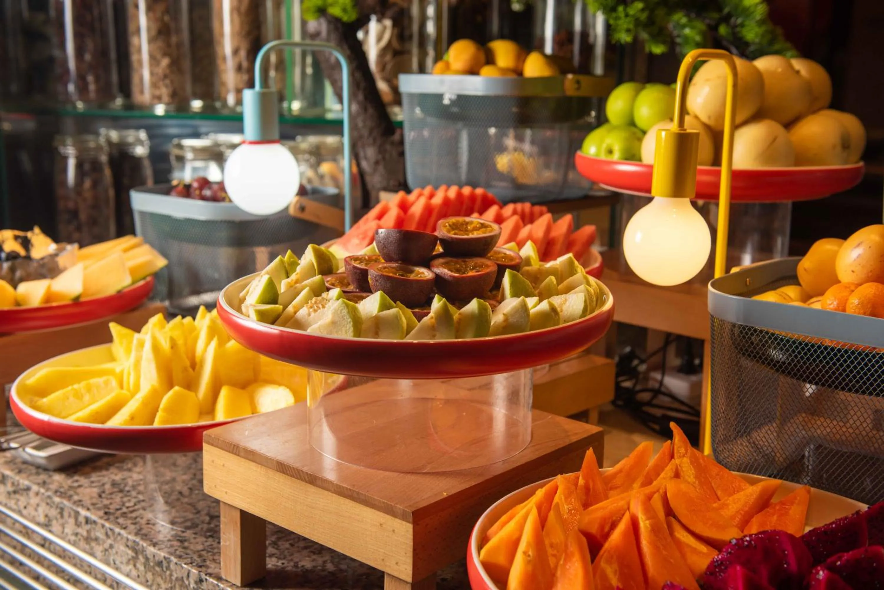 Restaurant/places to eat in Futian Shangri-La, Shenzhen,Near to Shenzhen Convention&Exhibition Centre, Futian Railway Station