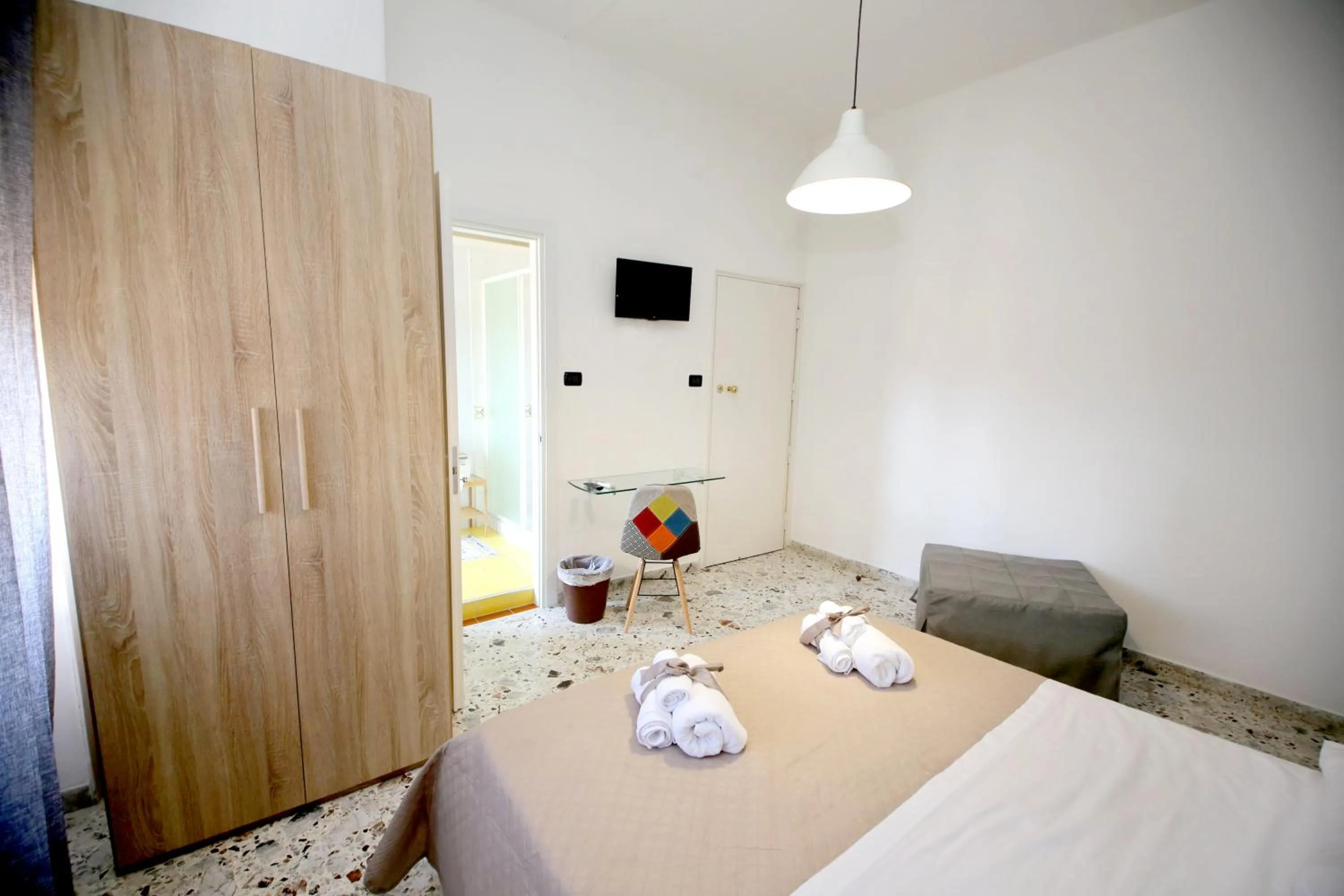 Bed in B&B Salernow2