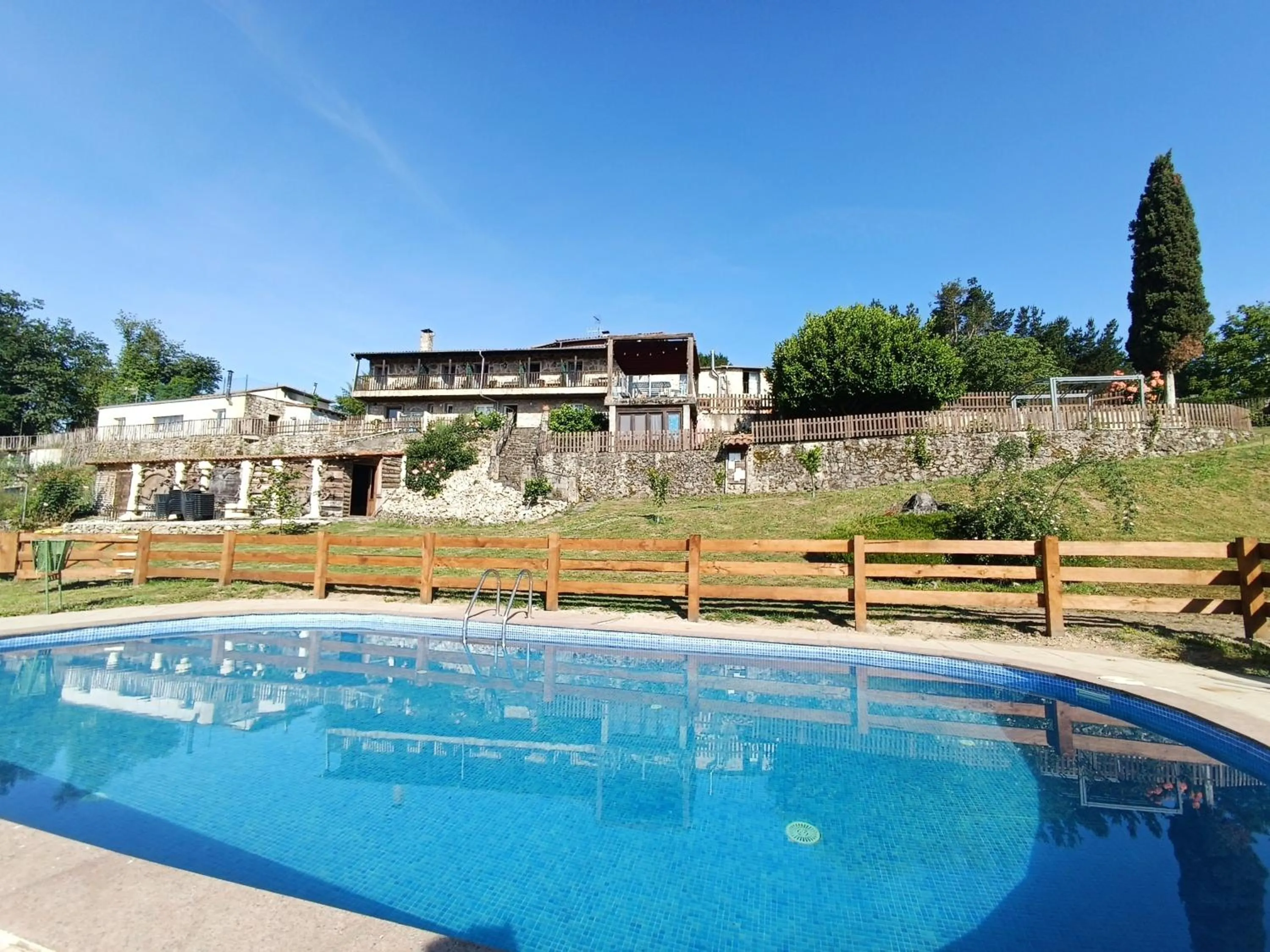 Casa dos Muros turismo rural y actividades en la Ribeira Sacra