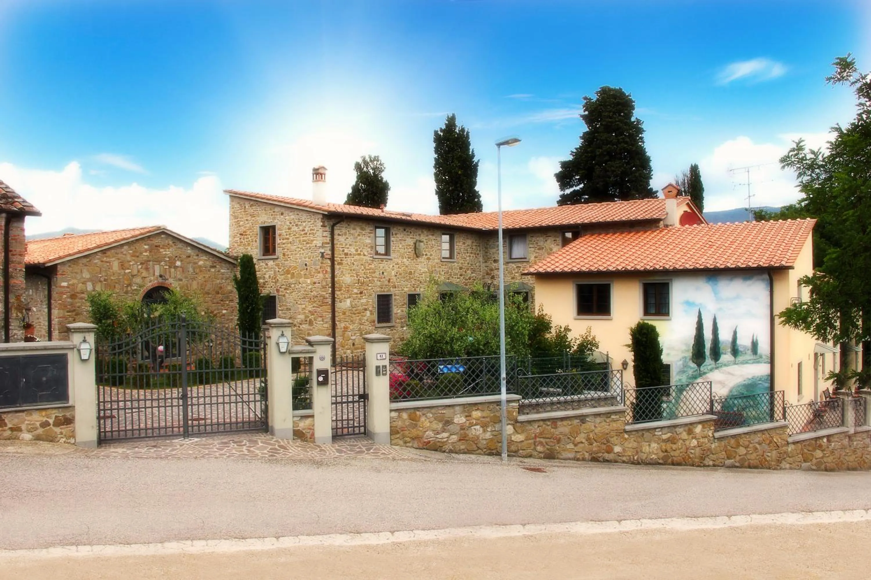 Property building in Residence il Poggiolino