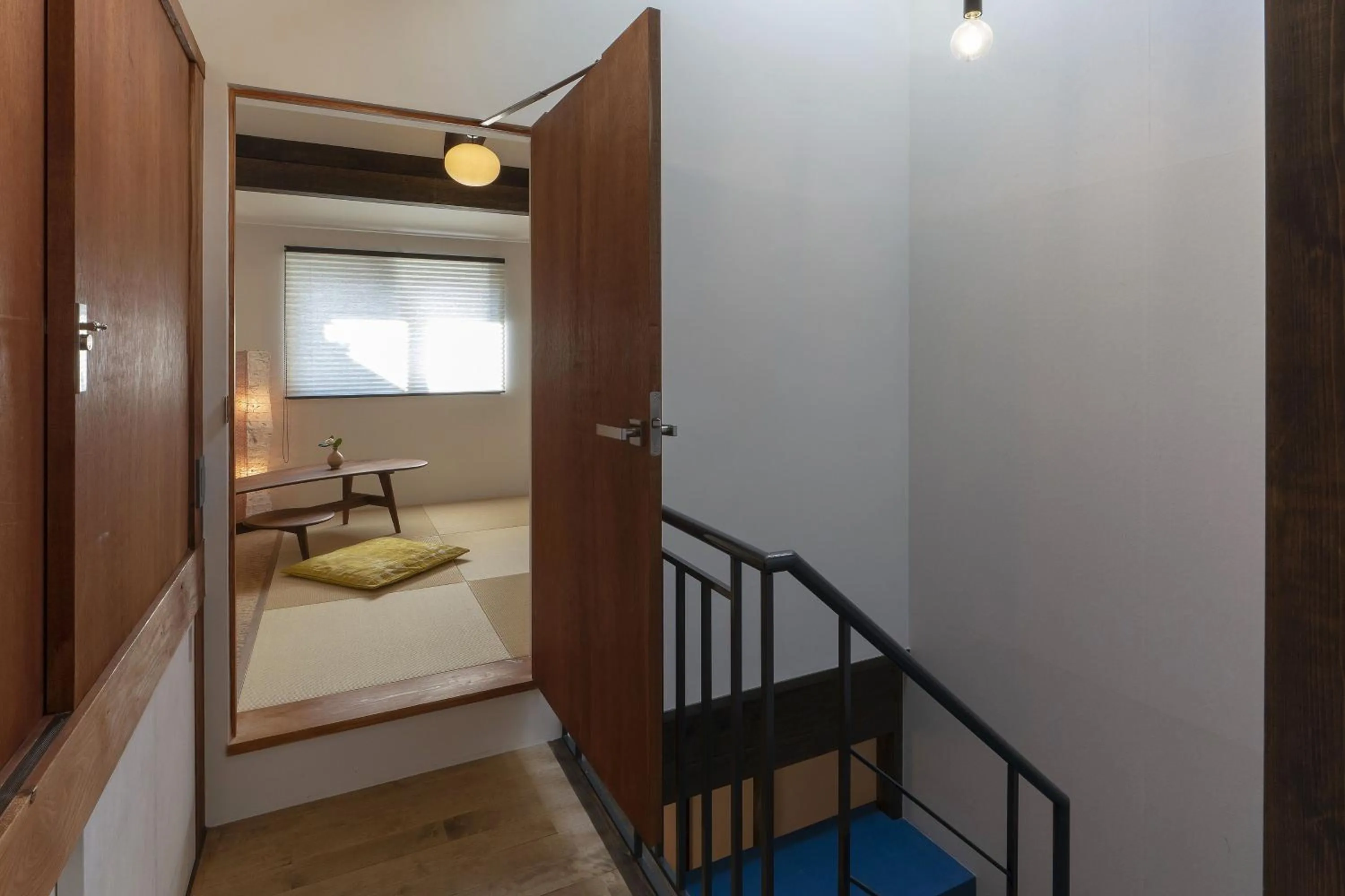 Bedroom, Bed in Akebono an Machiya House