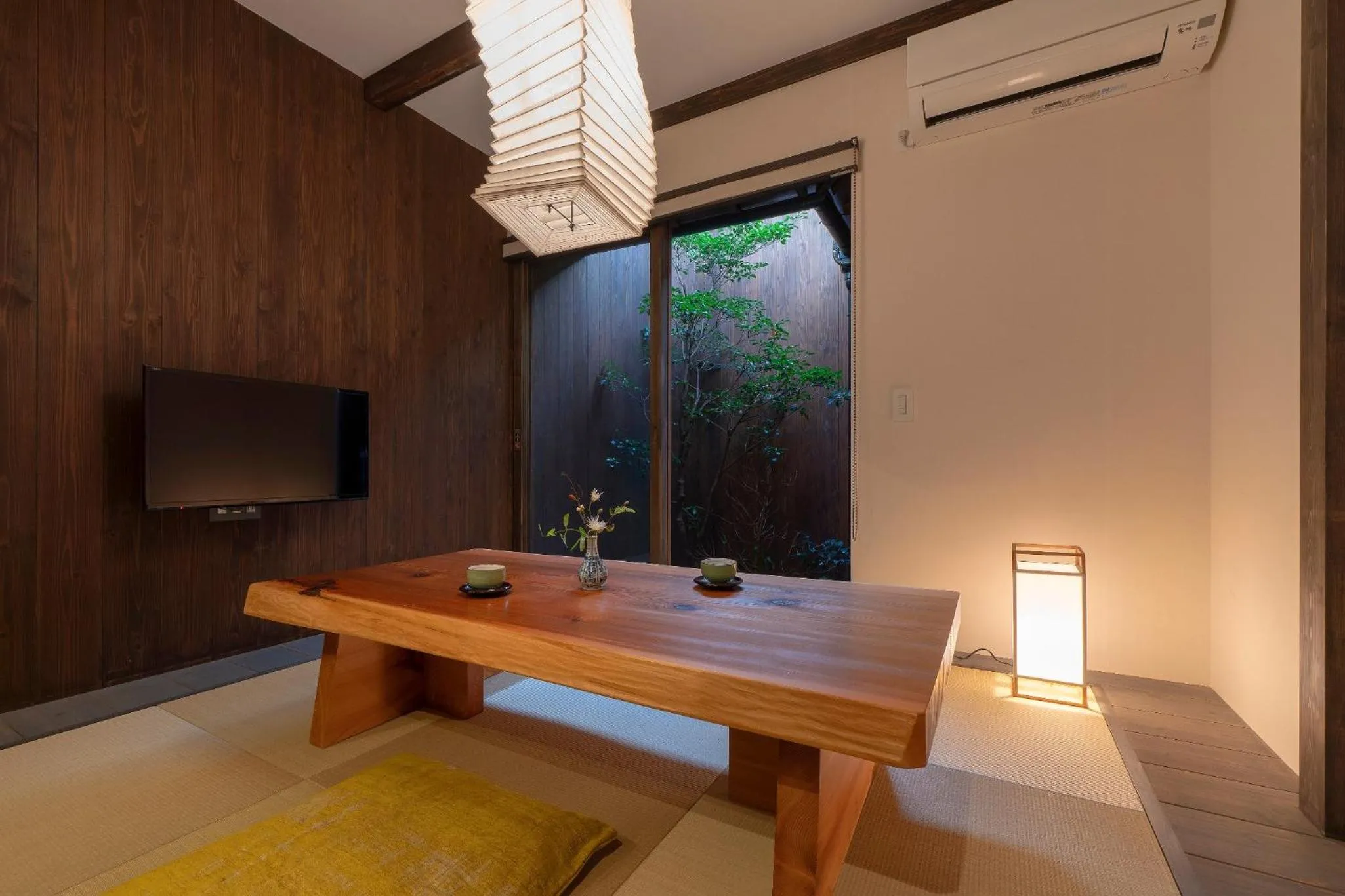 Living room in Akebono an Machiya House
