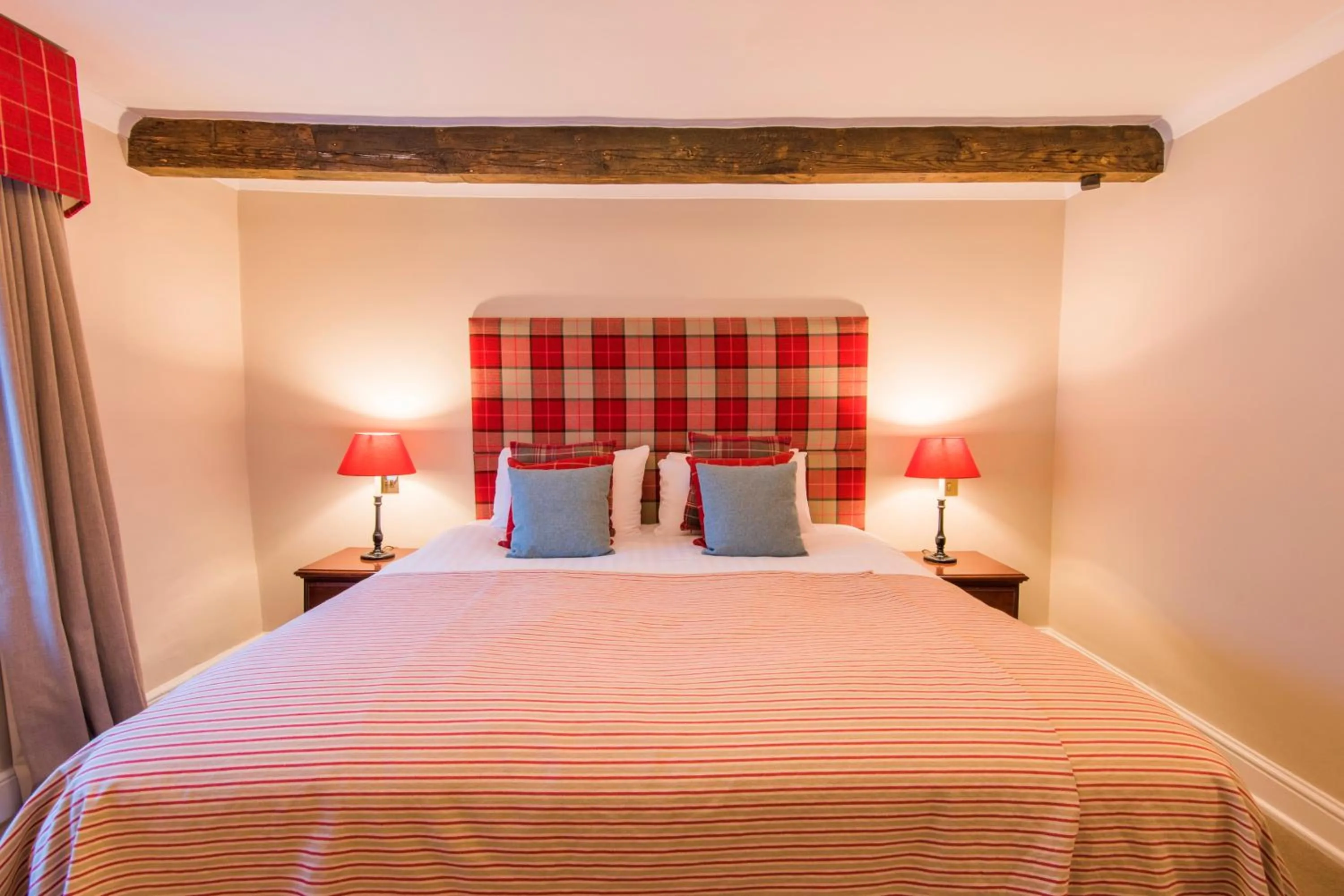 Bed in Luttrell Arms