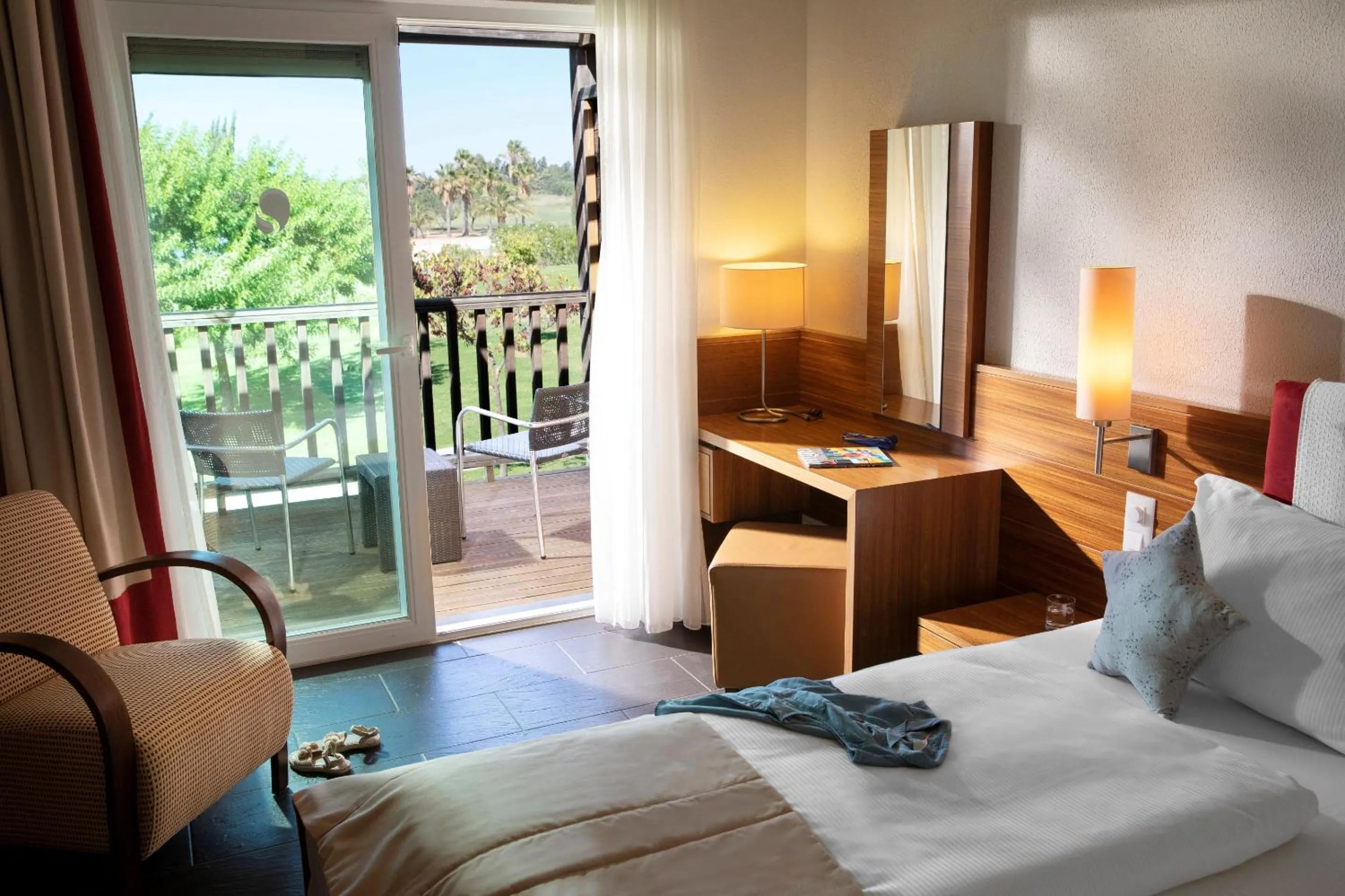 Bedroom, Bed in ROBINSON QUINTA DA RIA - All Inclusive