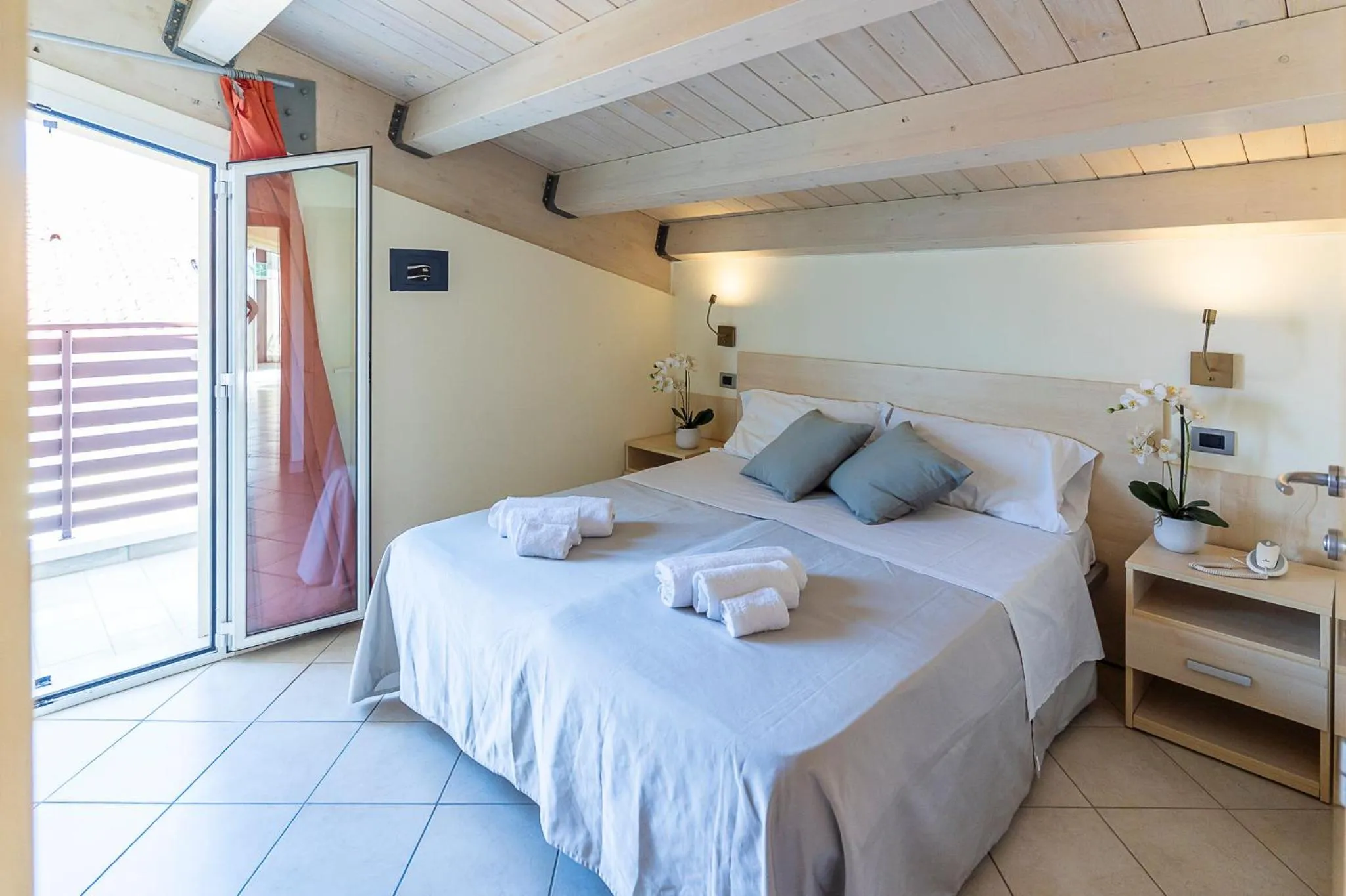 Bedroom, Bed in Melody Hotel