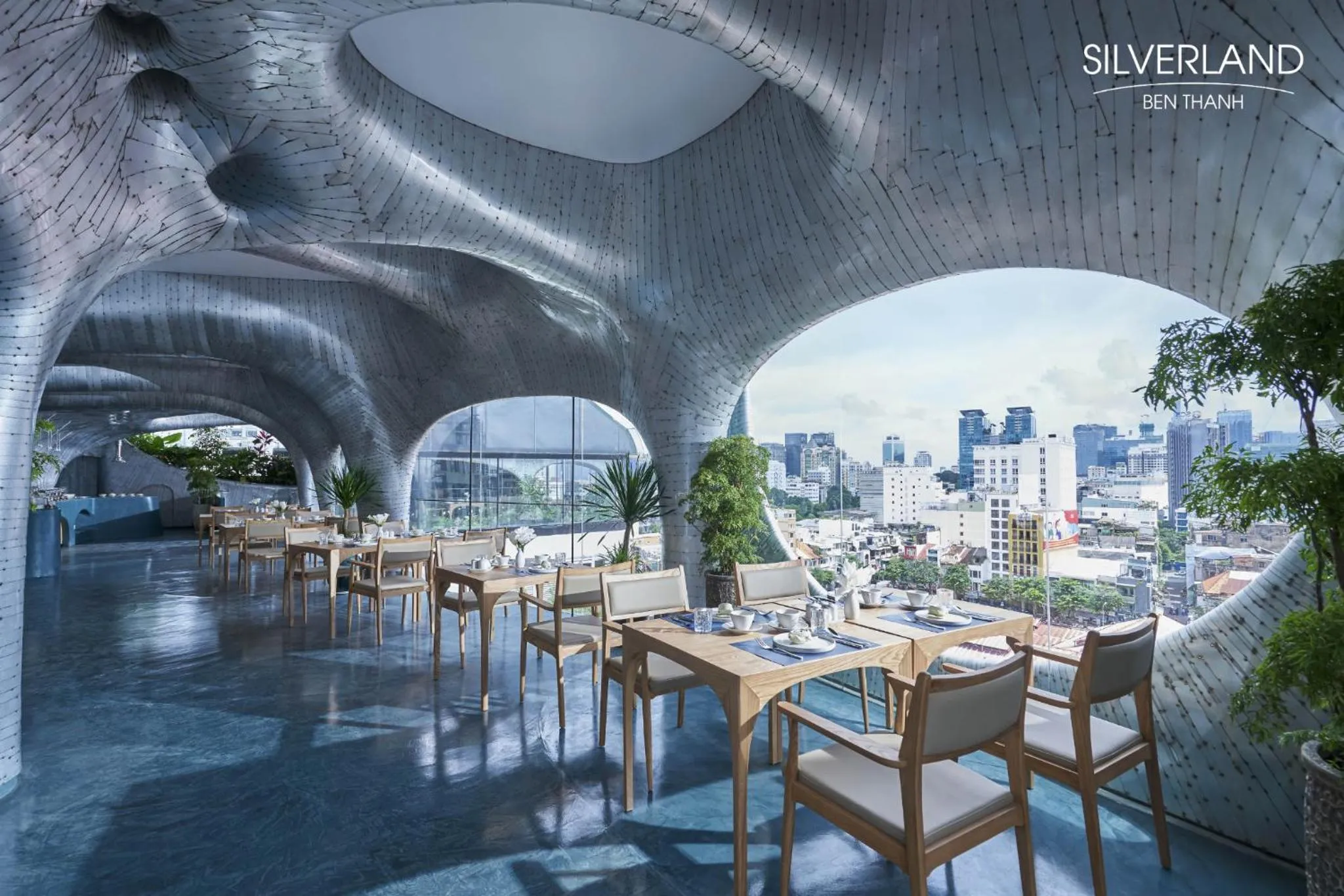 Restaurant/places to eat in Silverland Bến Thành