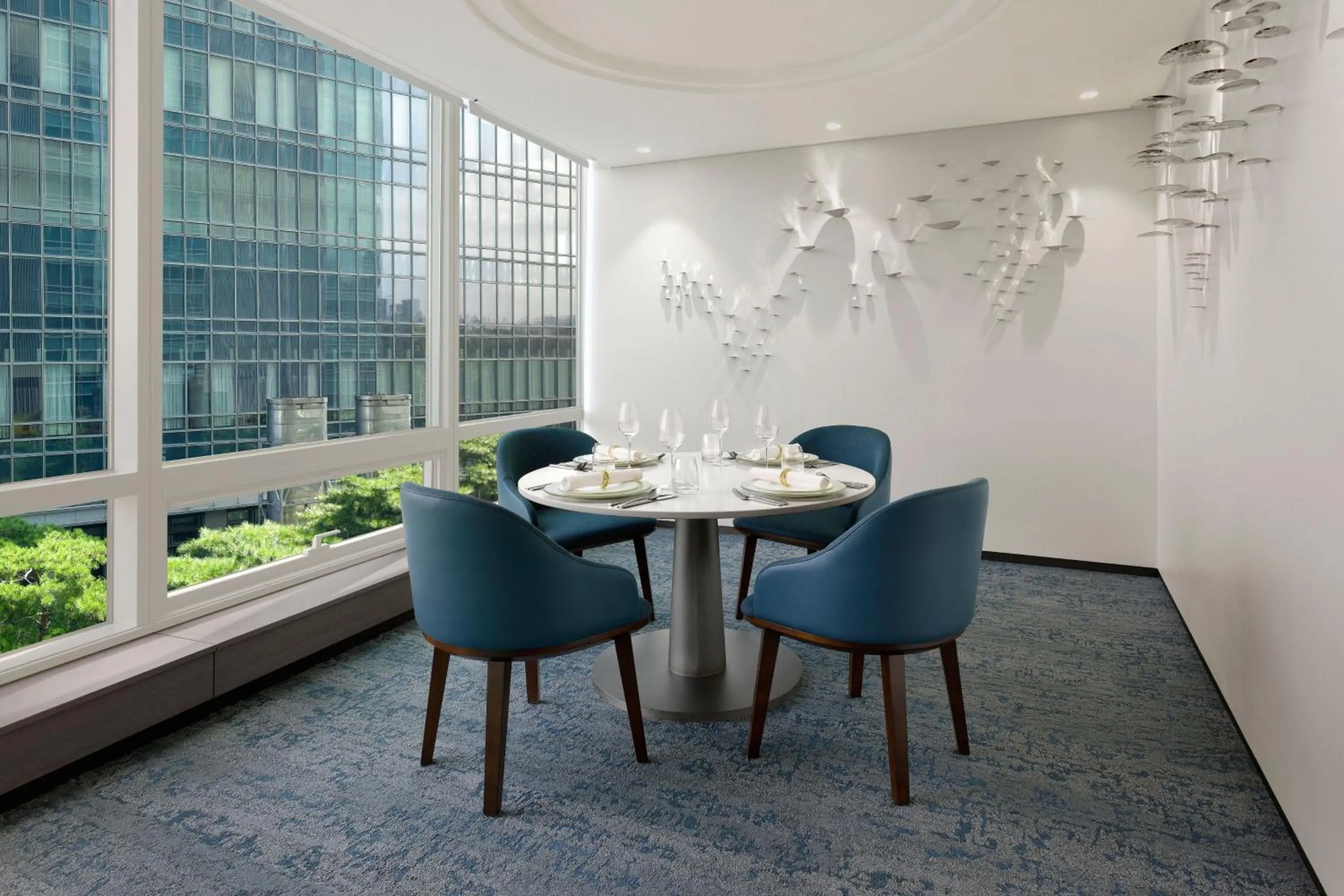 Restaurant/places to eat in Marriott Executive Apartment Seoul