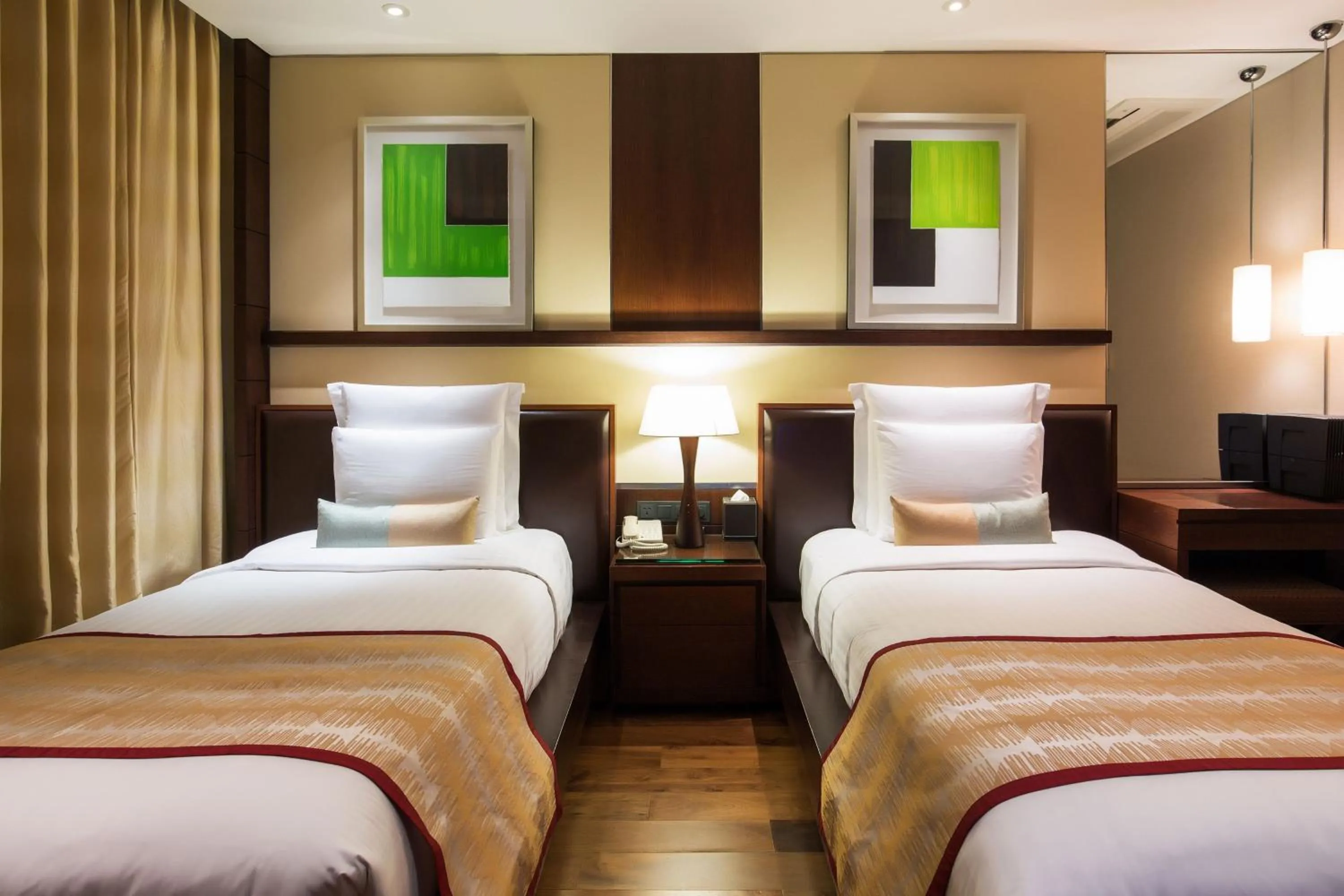 Bedroom, Bed in Marriott Executive Apartment Seoul