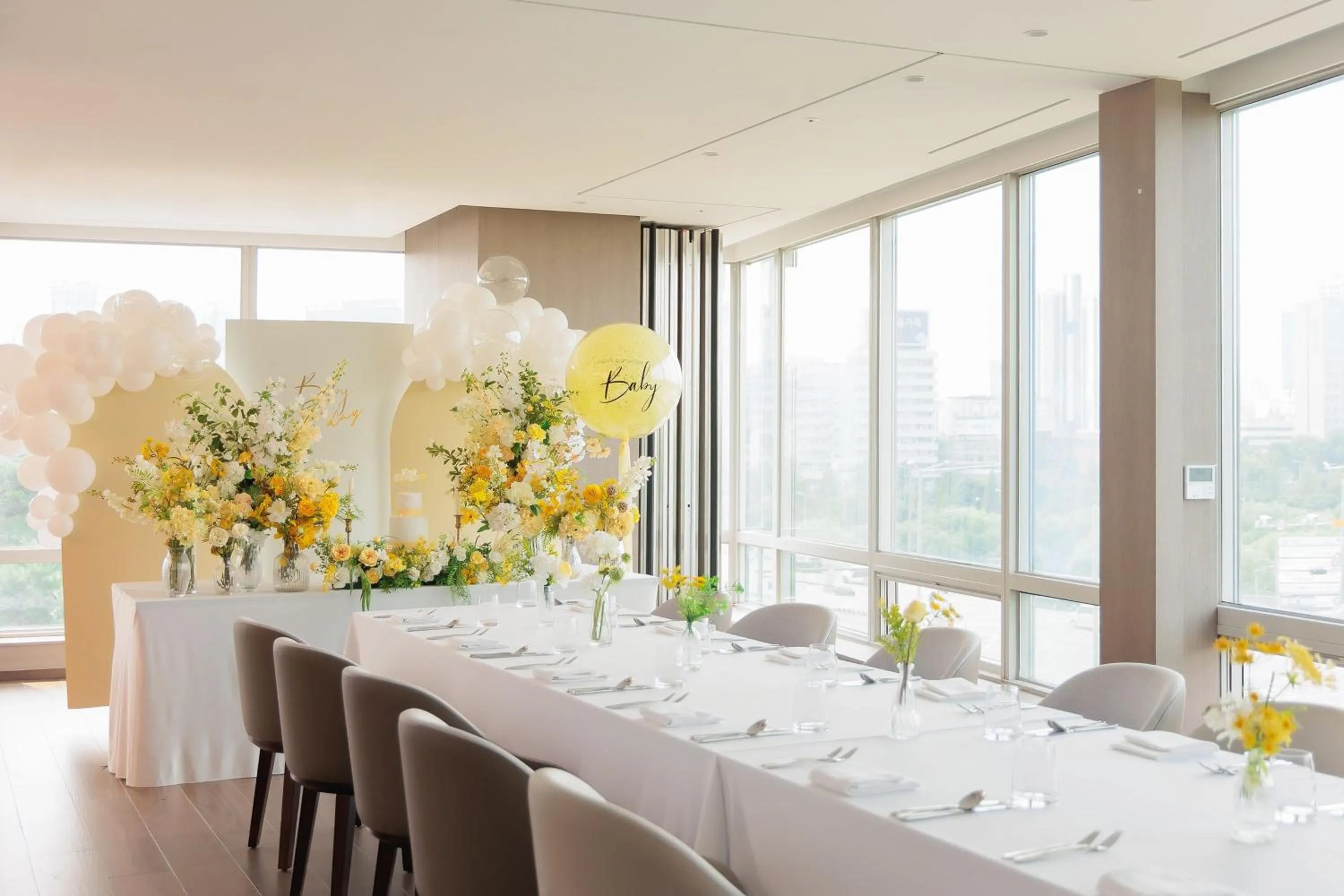 Meeting/conference room in Marriott Executive Apartment Seoul