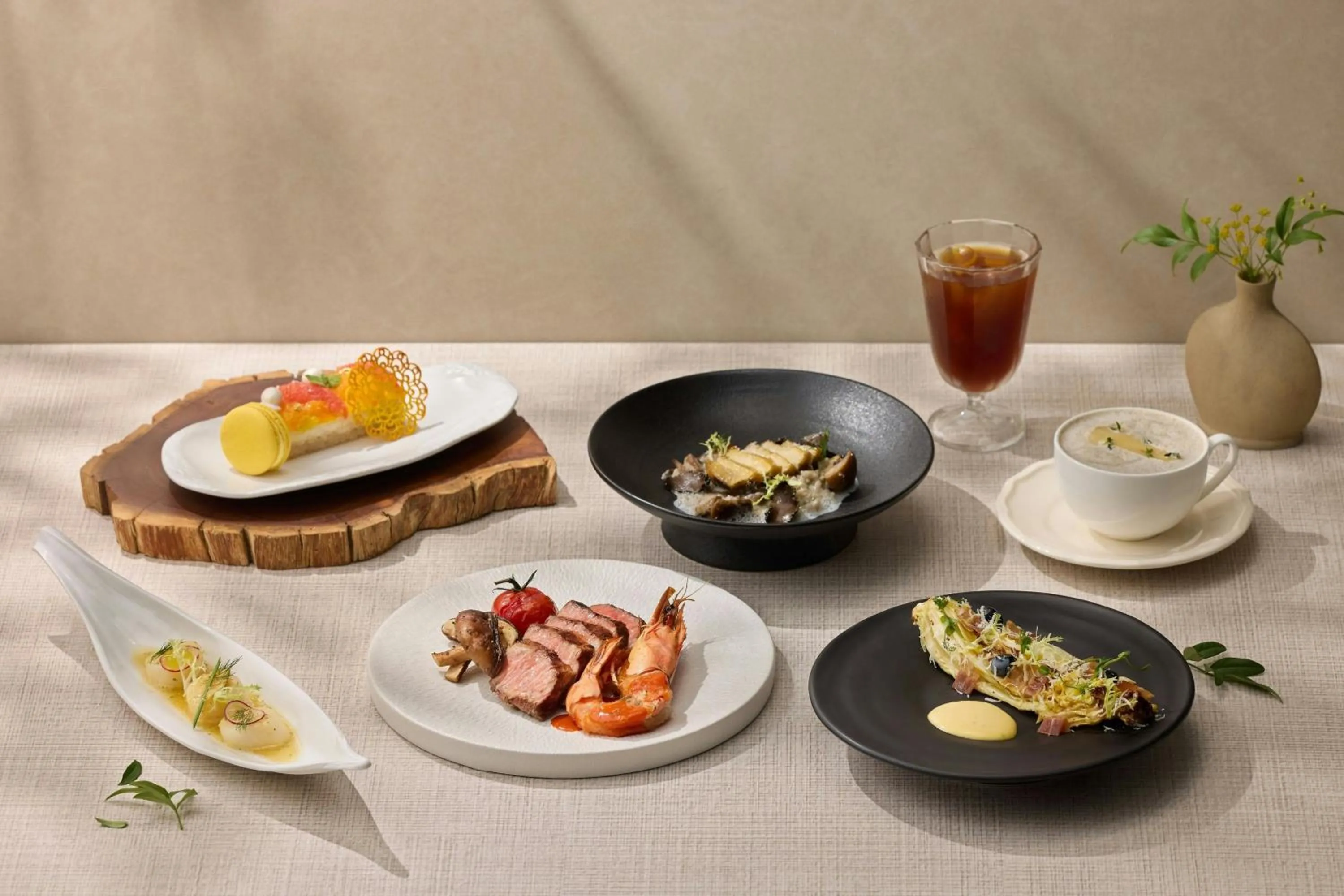 Meeting/conference room in Marriott Executive Apartment Seoul