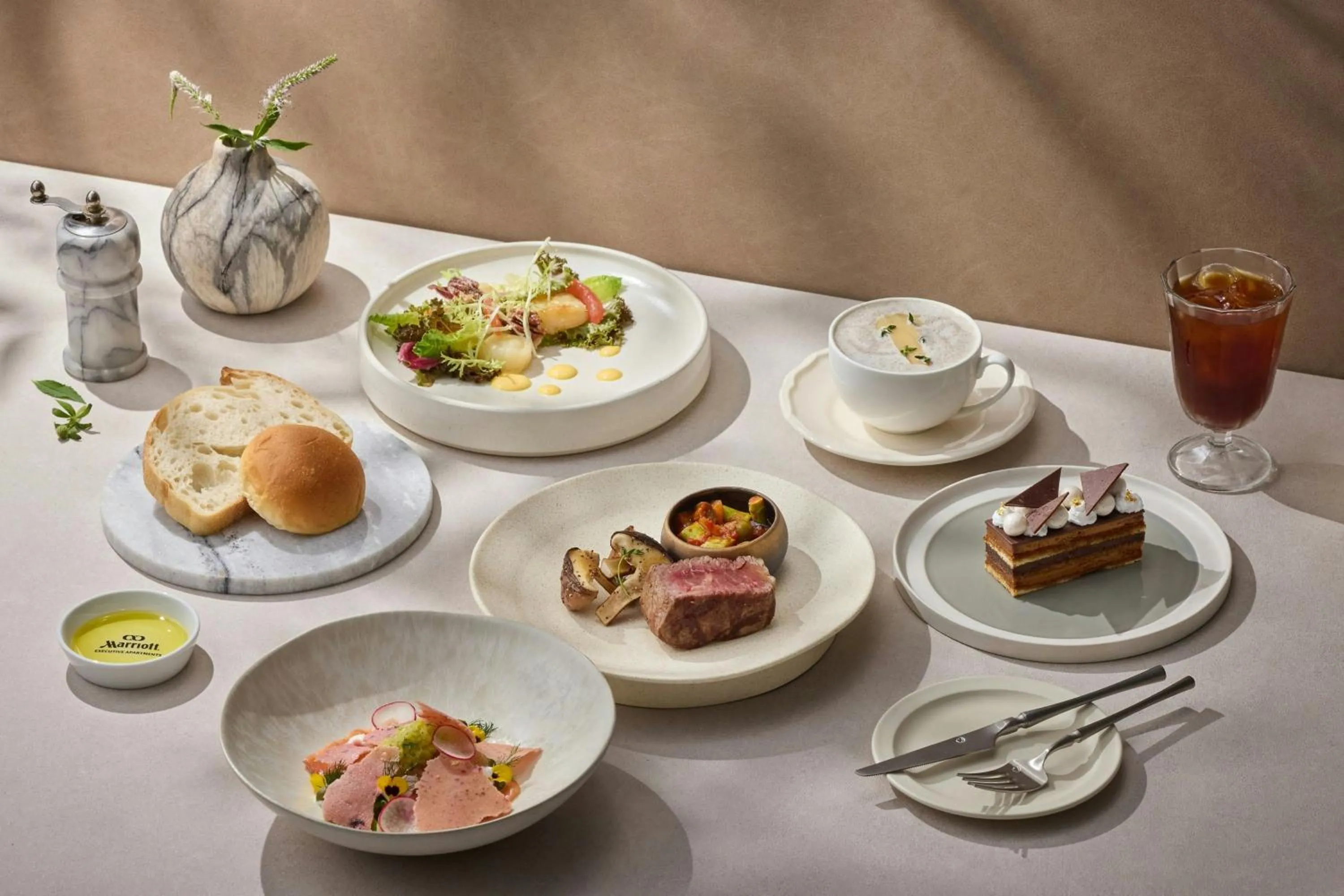 Restaurant/places to eat in Marriott Executive Apartment Seoul