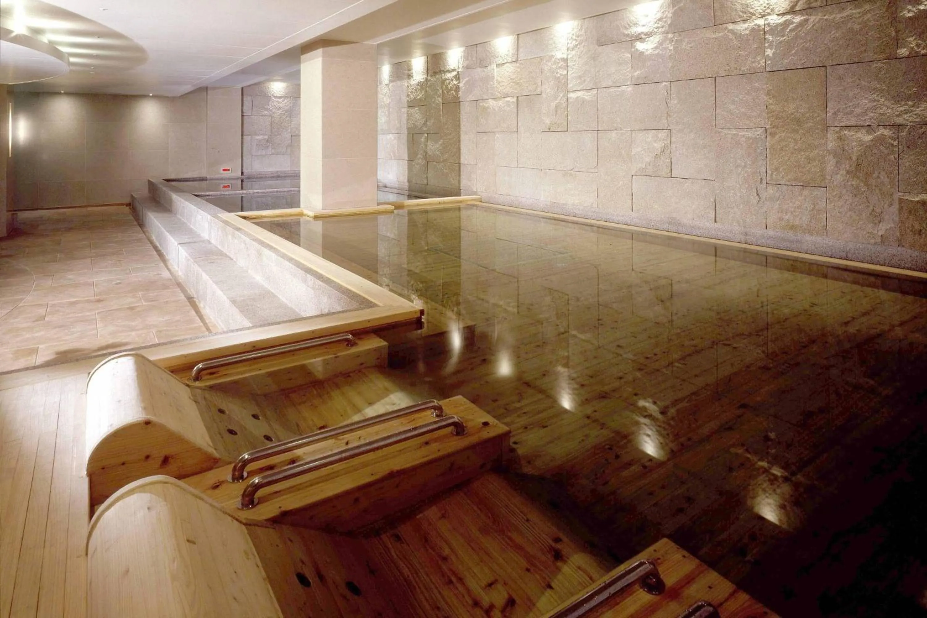 Fitness centre/facilities in Marriott Executive Apartment Seoul
