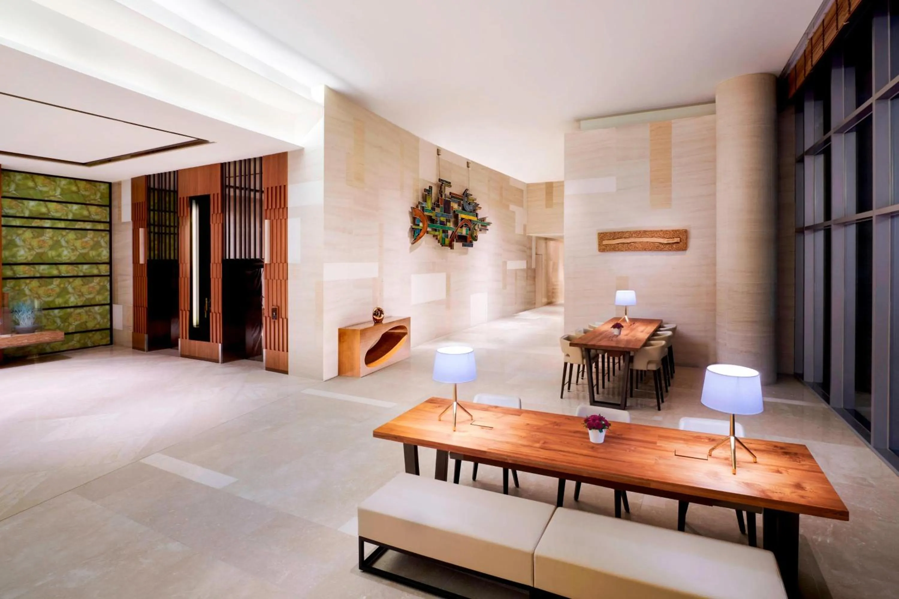 Lobby or reception in Courtyard By Marriott Seoul Times Square