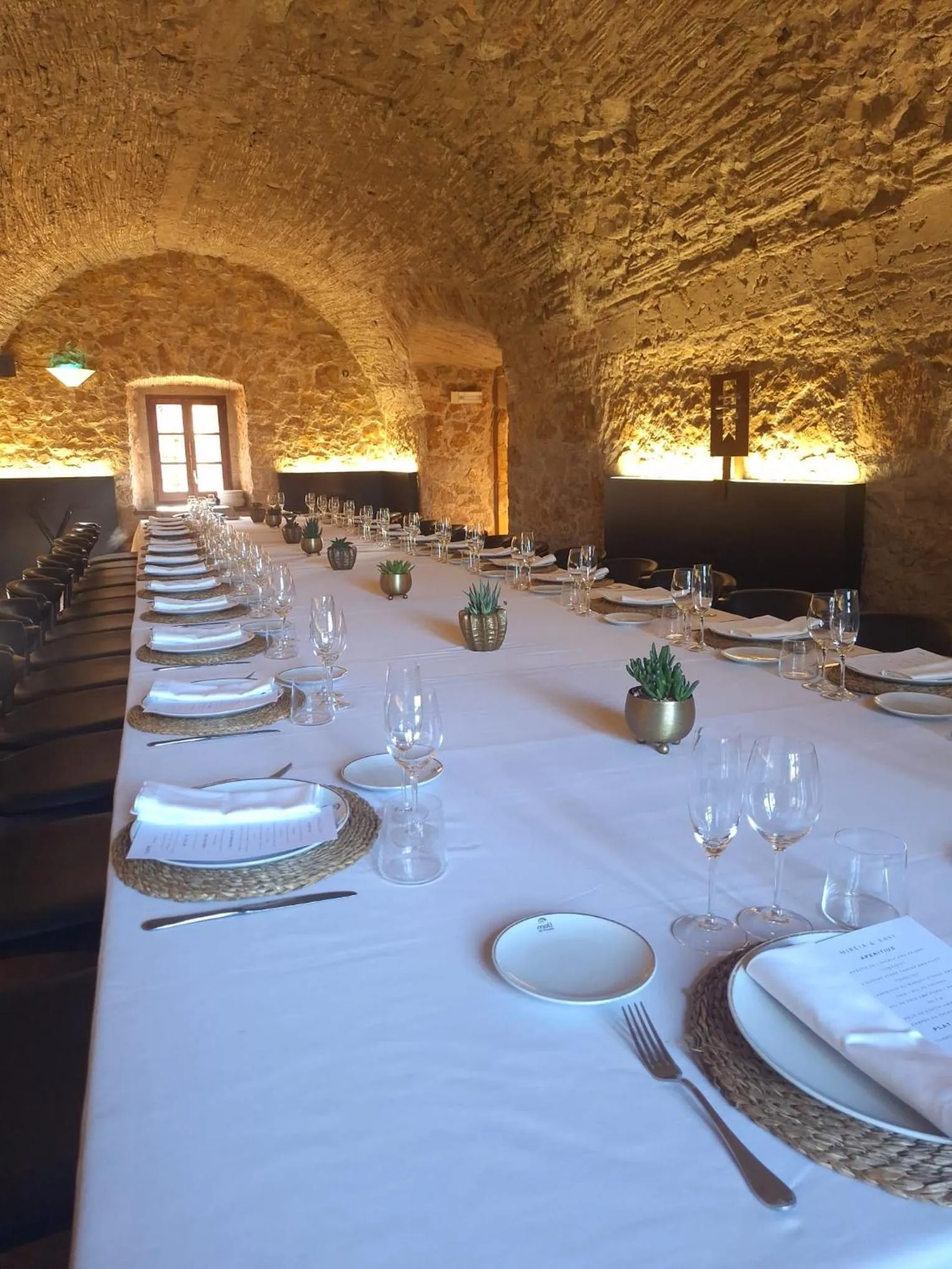 Restaurant/places to eat in Hotel Molí de l'Escala