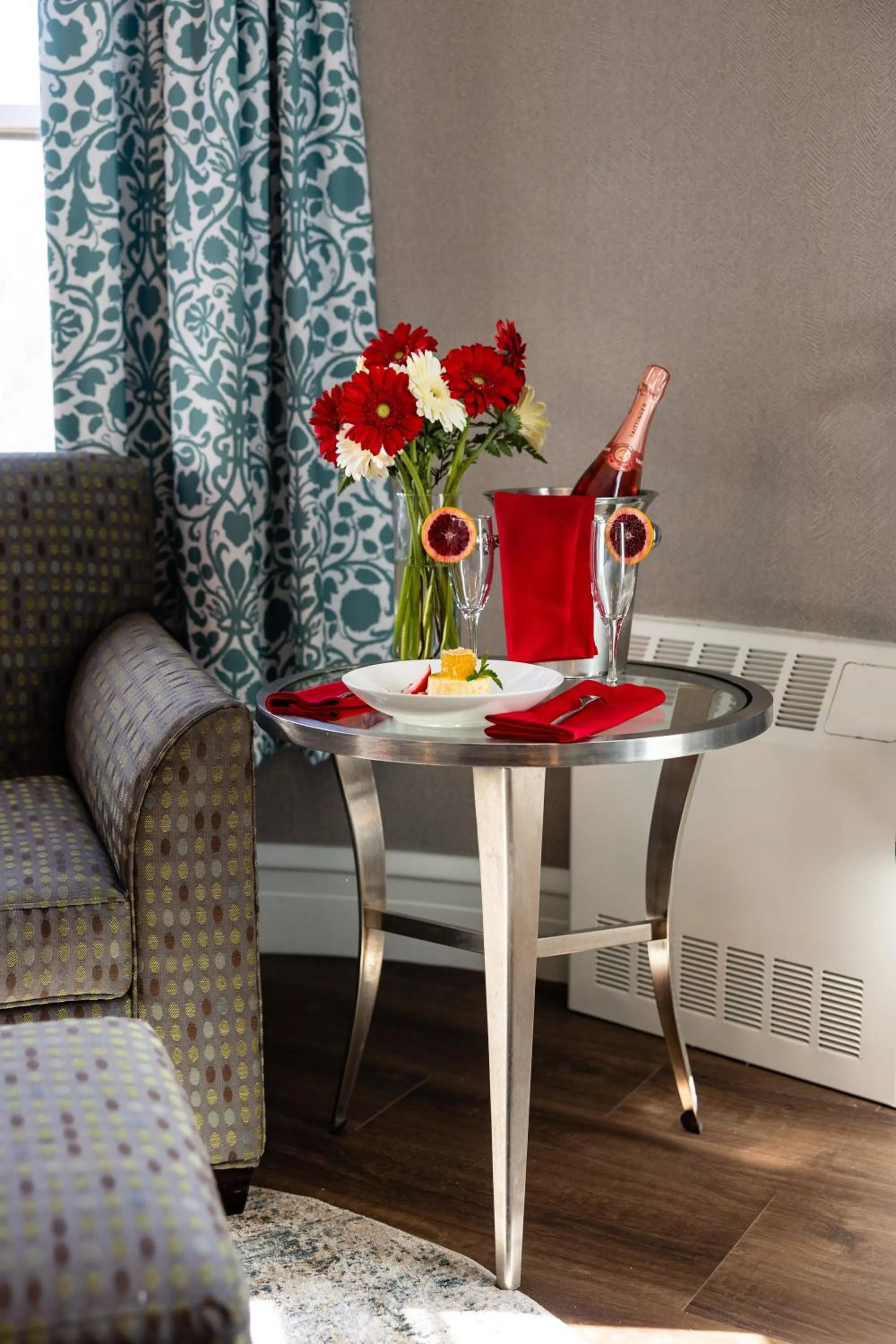 Food and drinks in The Centennial Hotel