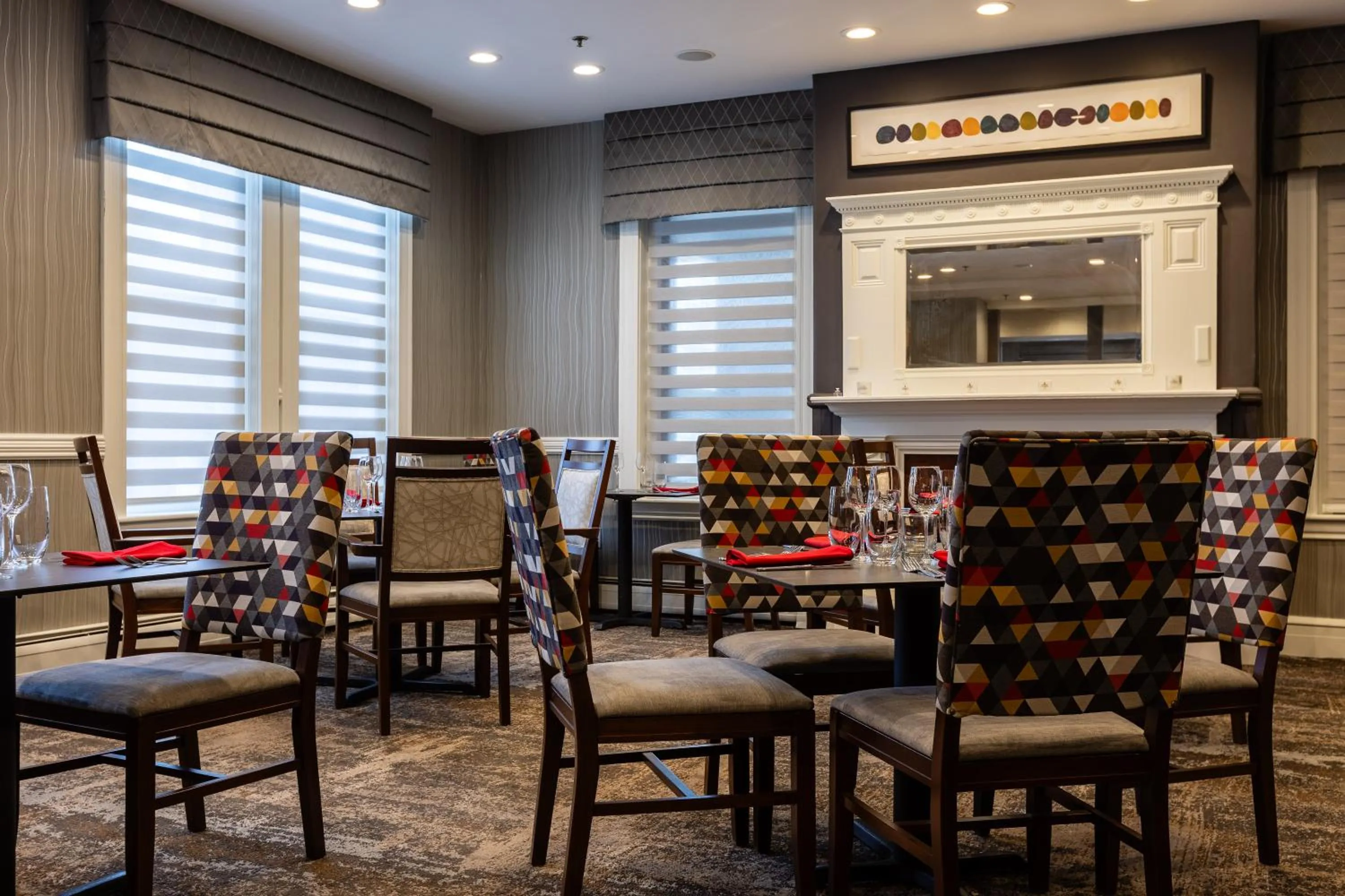 Restaurant/places to eat in The Centennial Hotel