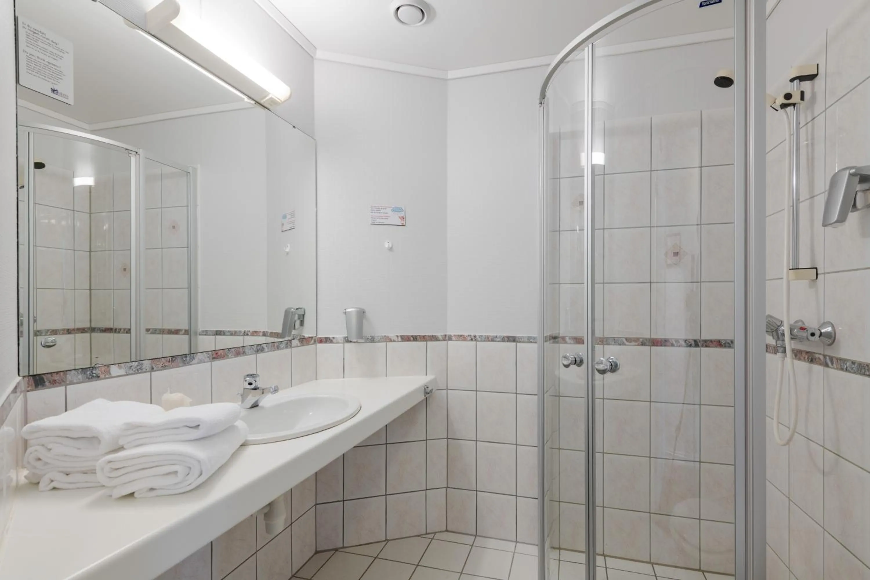 Bathroom in Grand Hotel Egersund