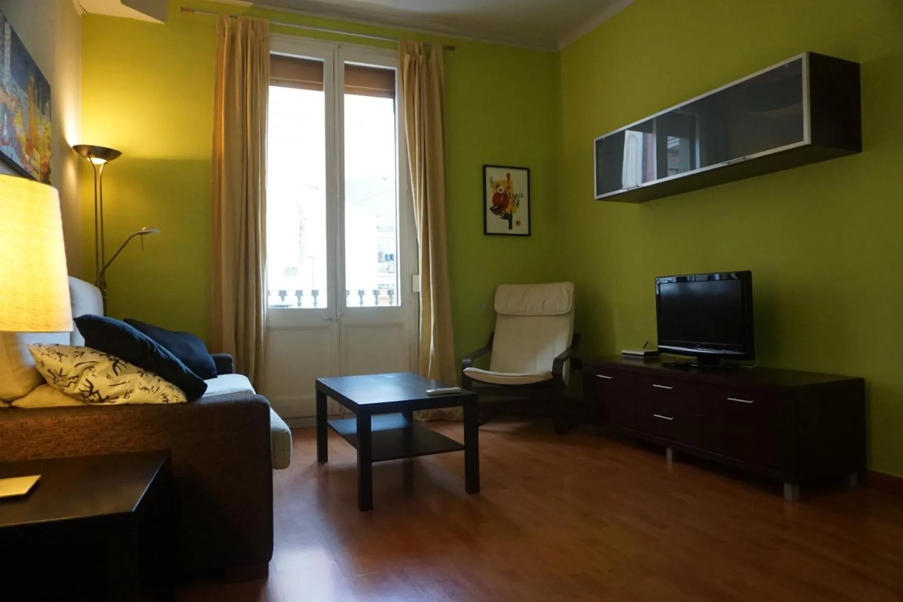 ApartEasy - Montjuïc & Fira