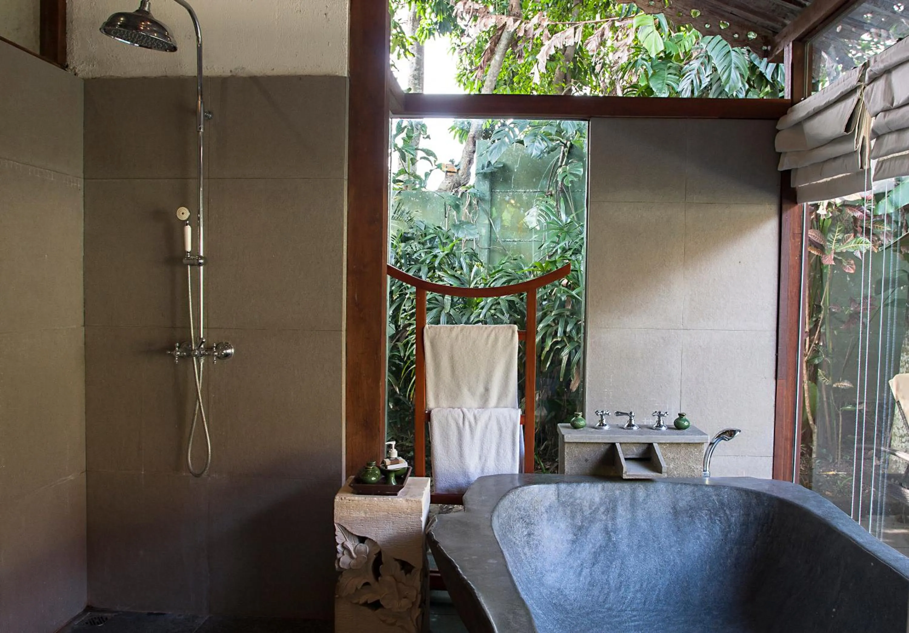 Bathroom in Villa Canggu by Plataran