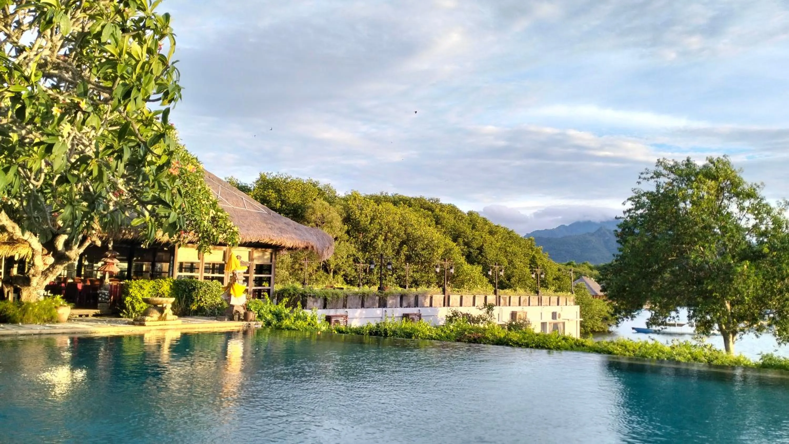 Swimming pool in Naya Gawana Resort & Spa