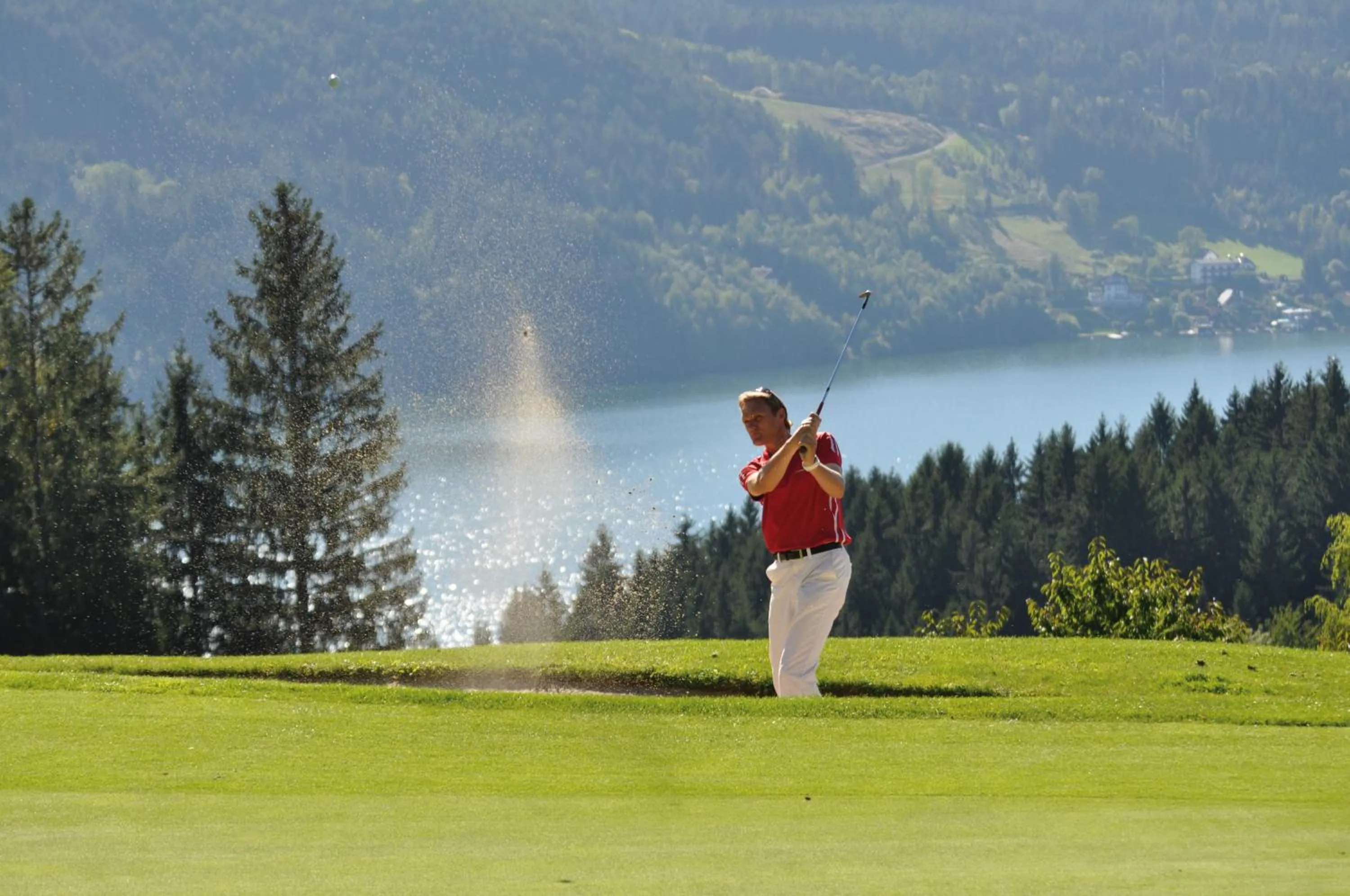 Golfcourse in Strandhotel Pichler