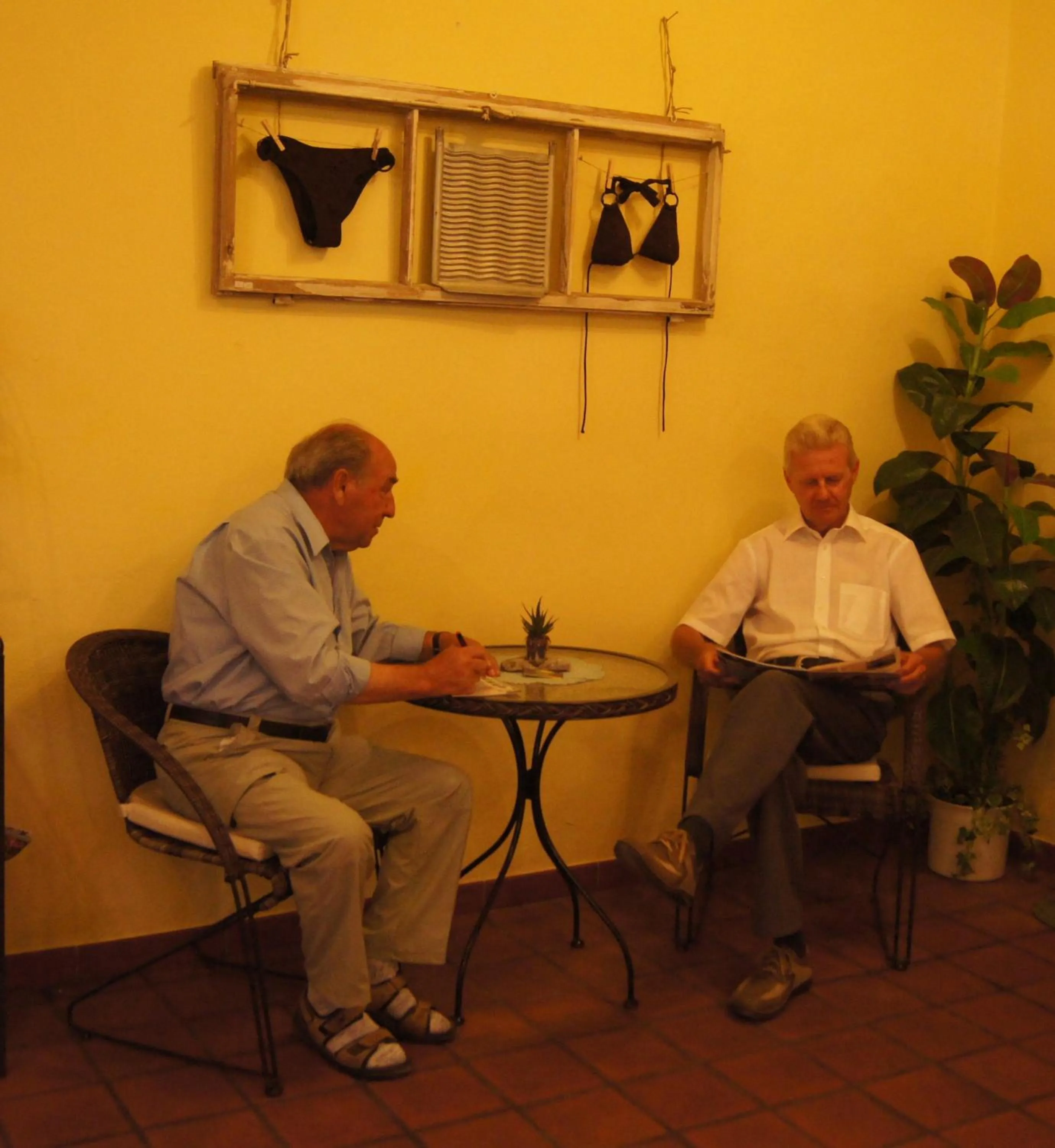 People in Strandhotel Pichler