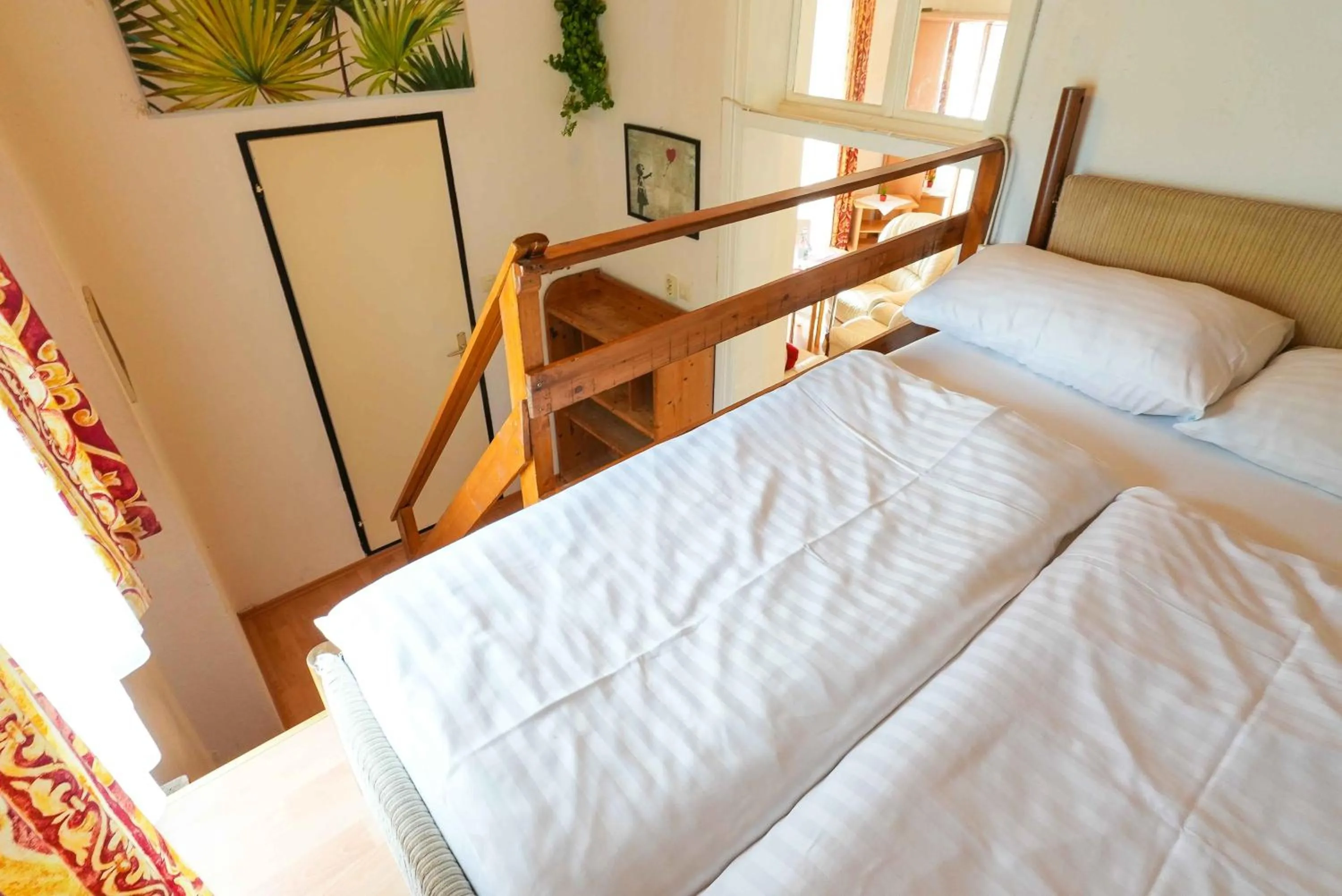 Bed in Strandhotel Pichler