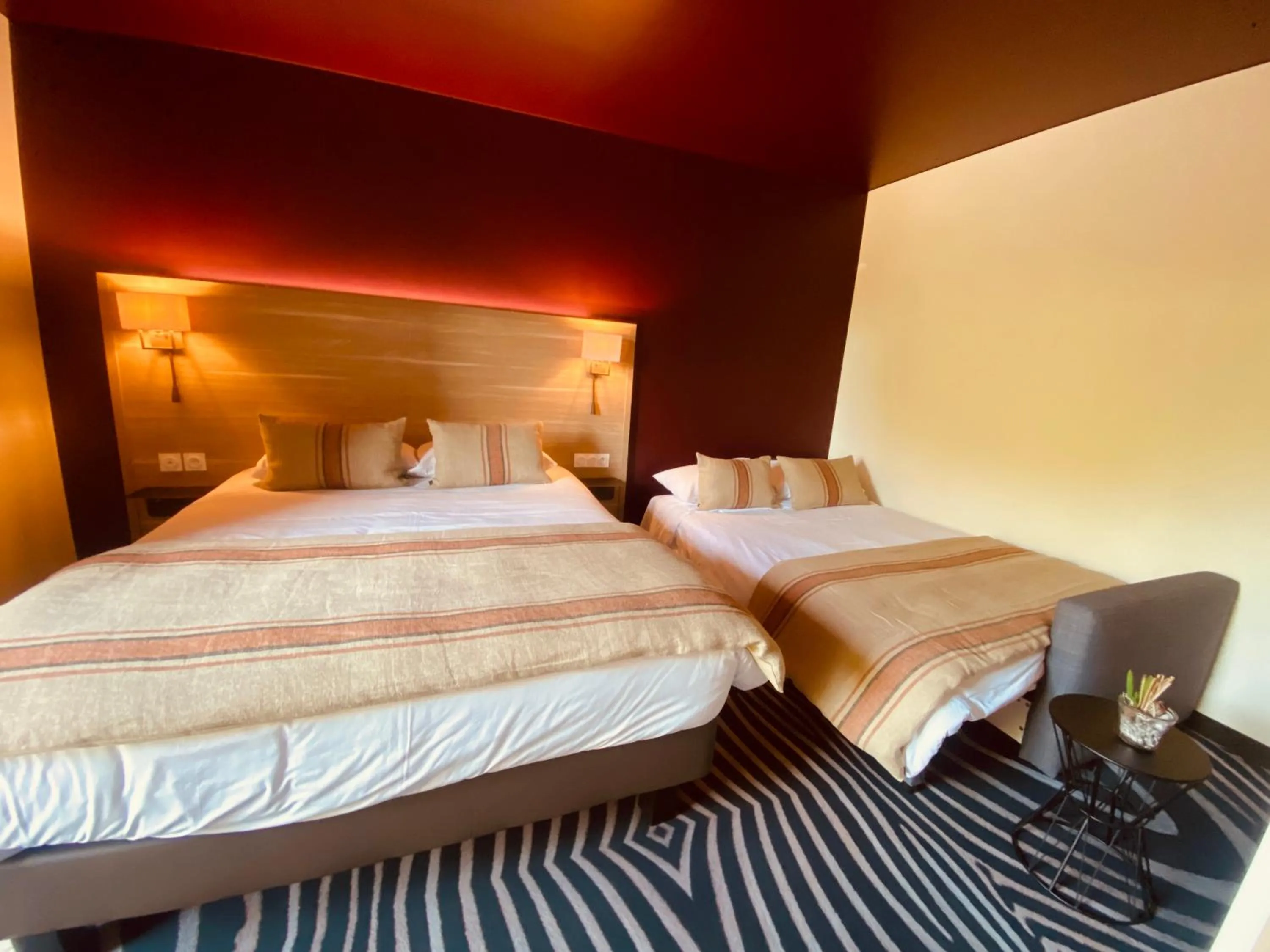 Family, Bed in Hôtel Restaurant Le Relais des Gourmands