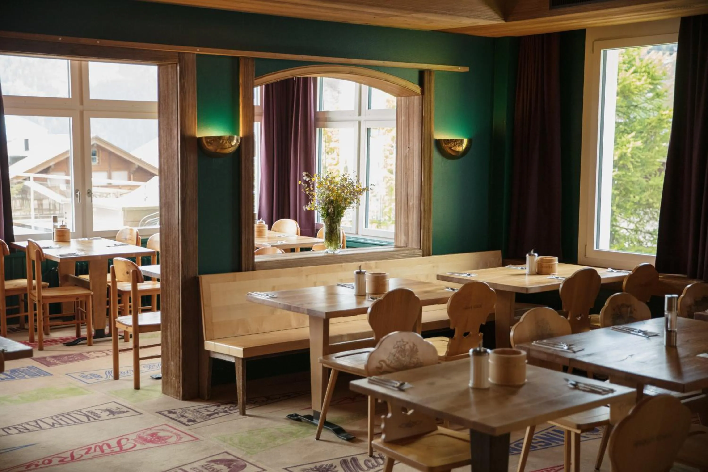 Restaurant/places to eat in Hotel Drei Berge