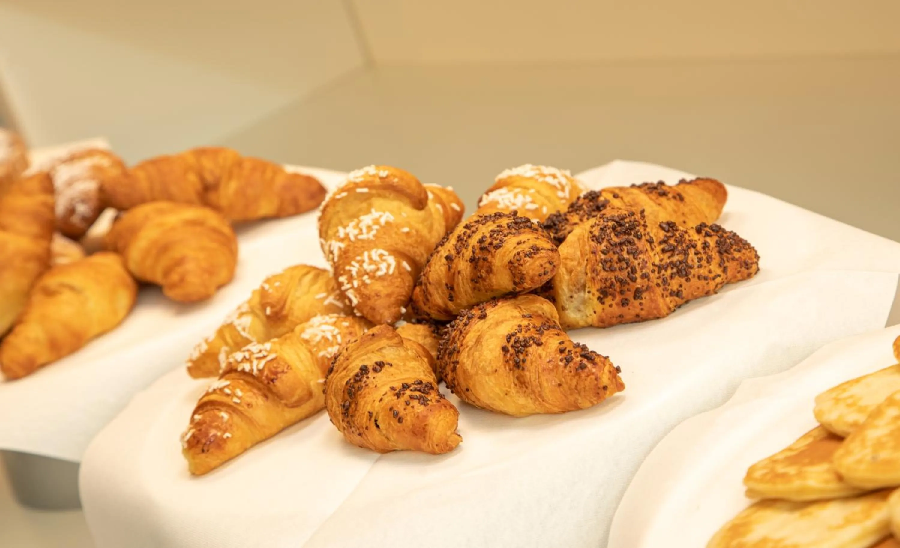 Food and drinks in Regina Urban Beach Hotel