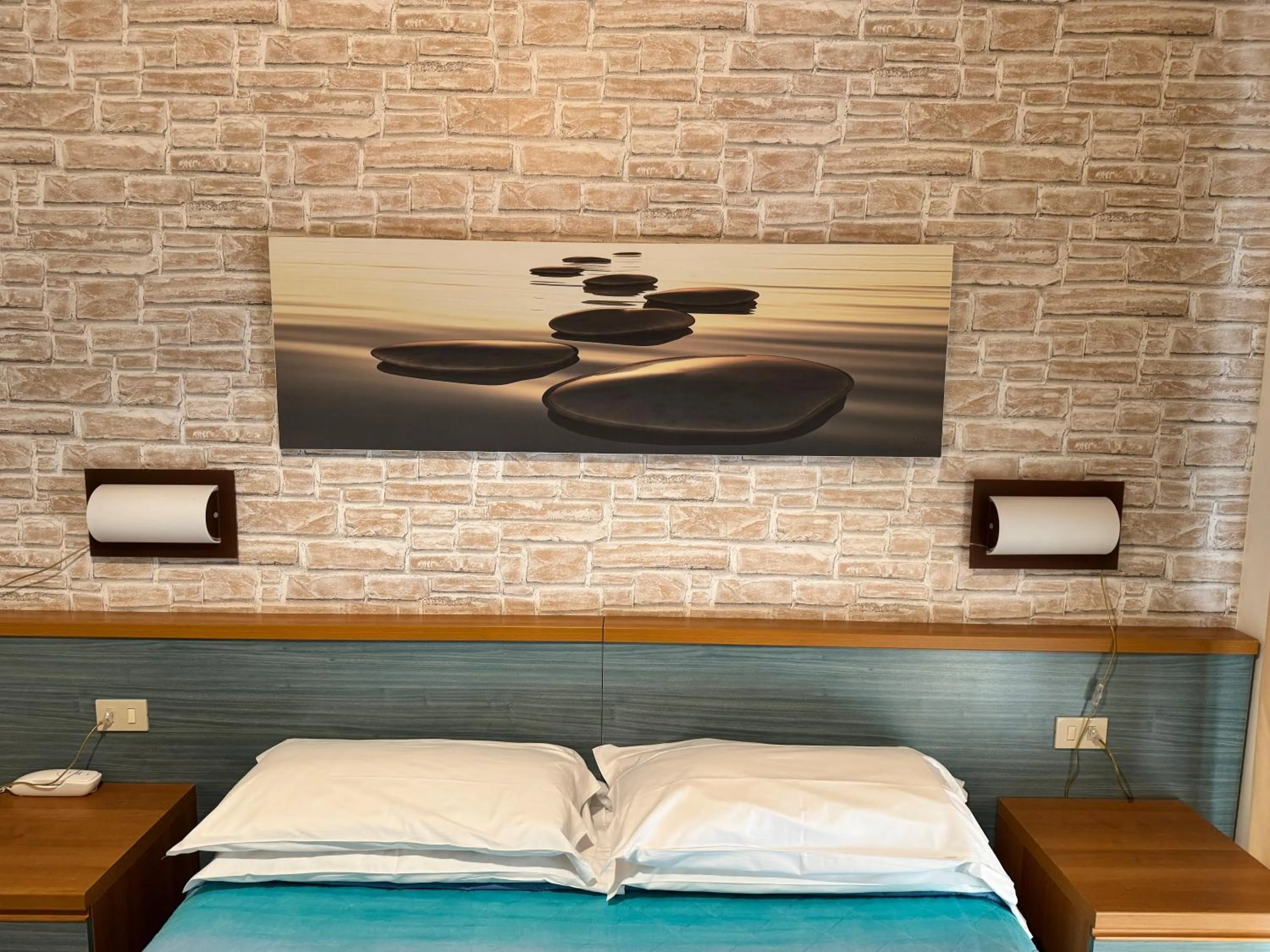 Decorative detail, Bed in Regina Urban Beach Hotel