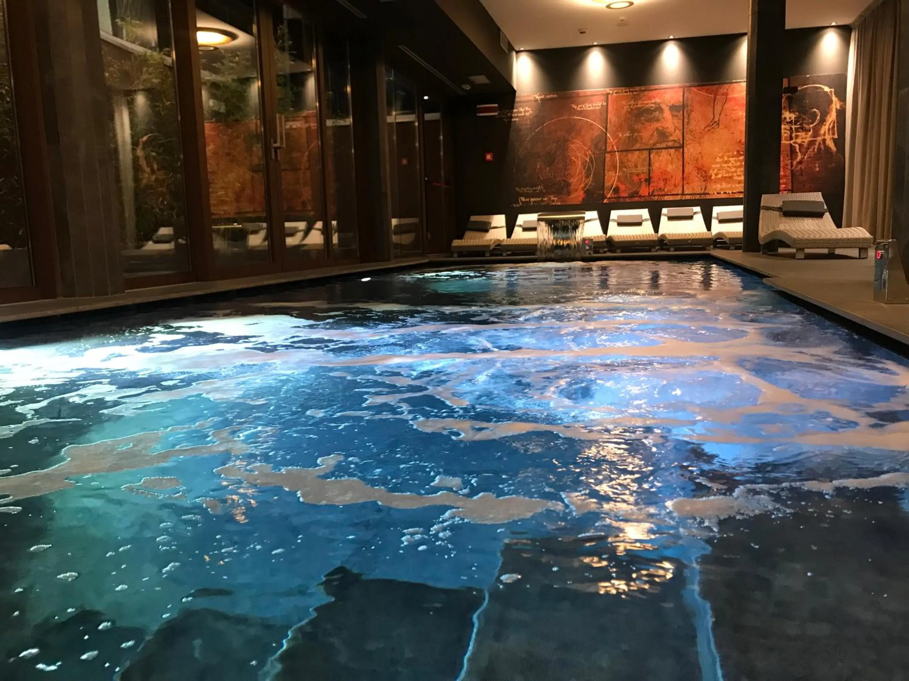 Hot Spring Bath in Hotel Leonardo Da Vinci Wellness SPA