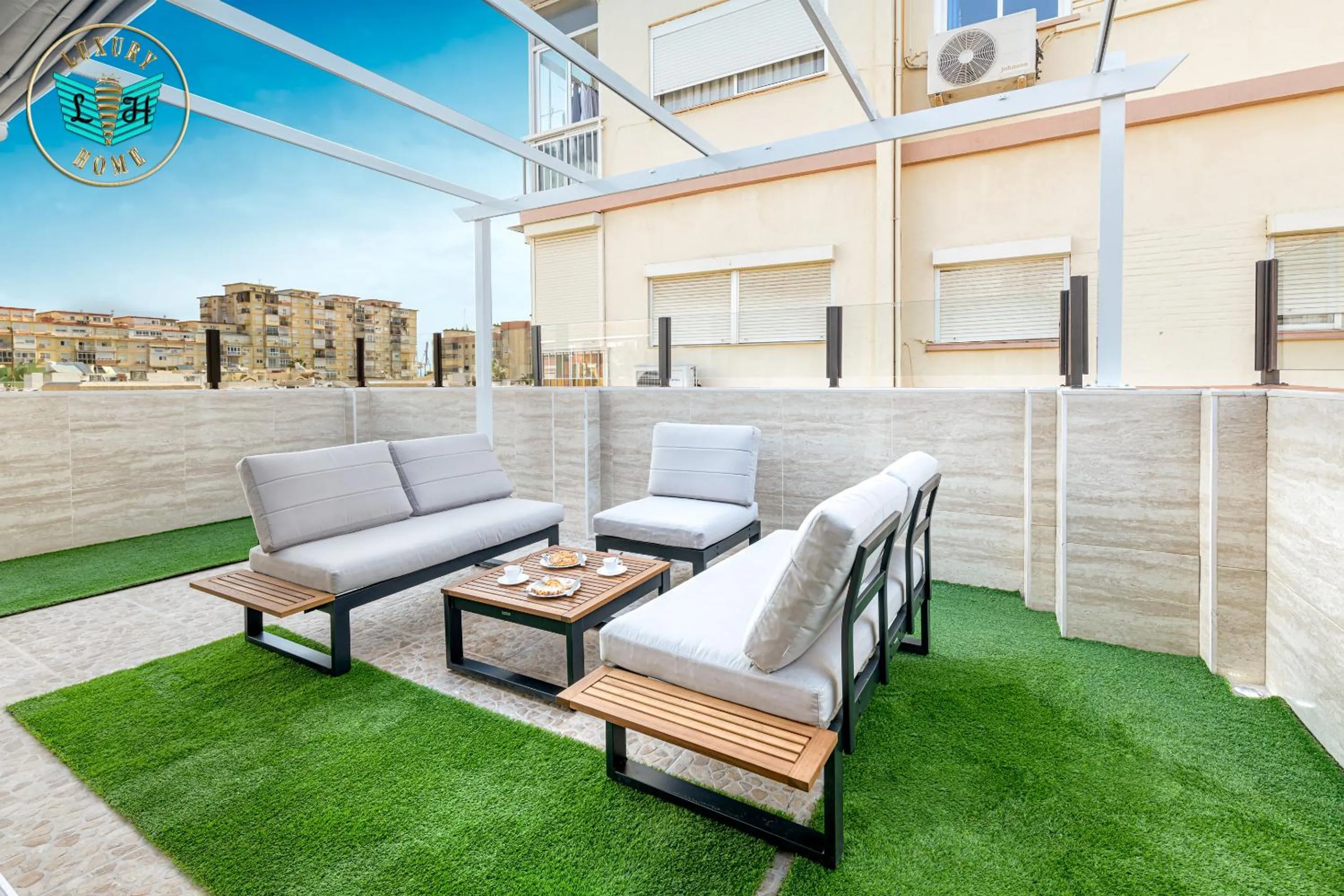 Luxury Home With Terrace