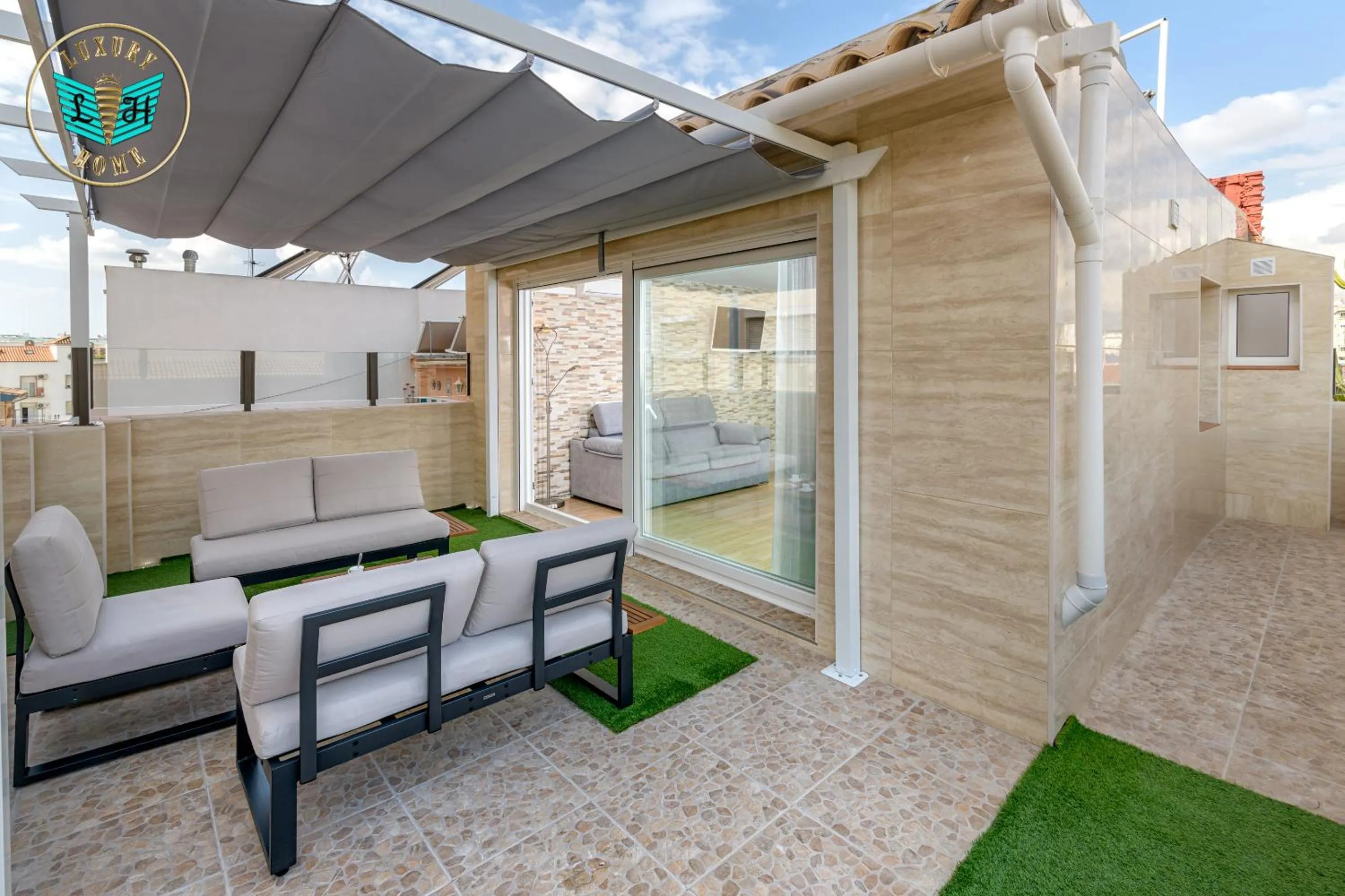 Luxury Home With Terrace