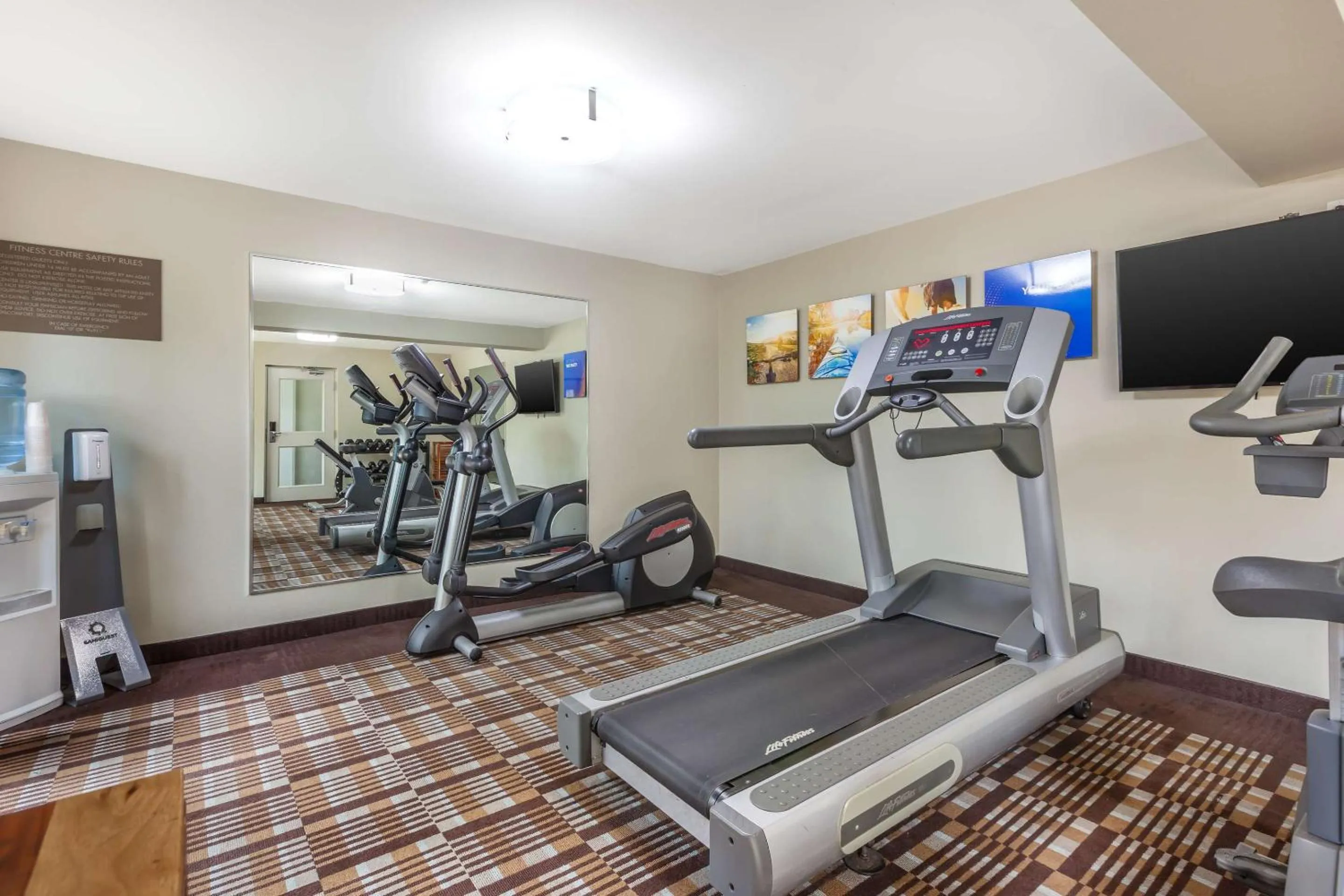 Fitness centre/facilities in Comfort Inn