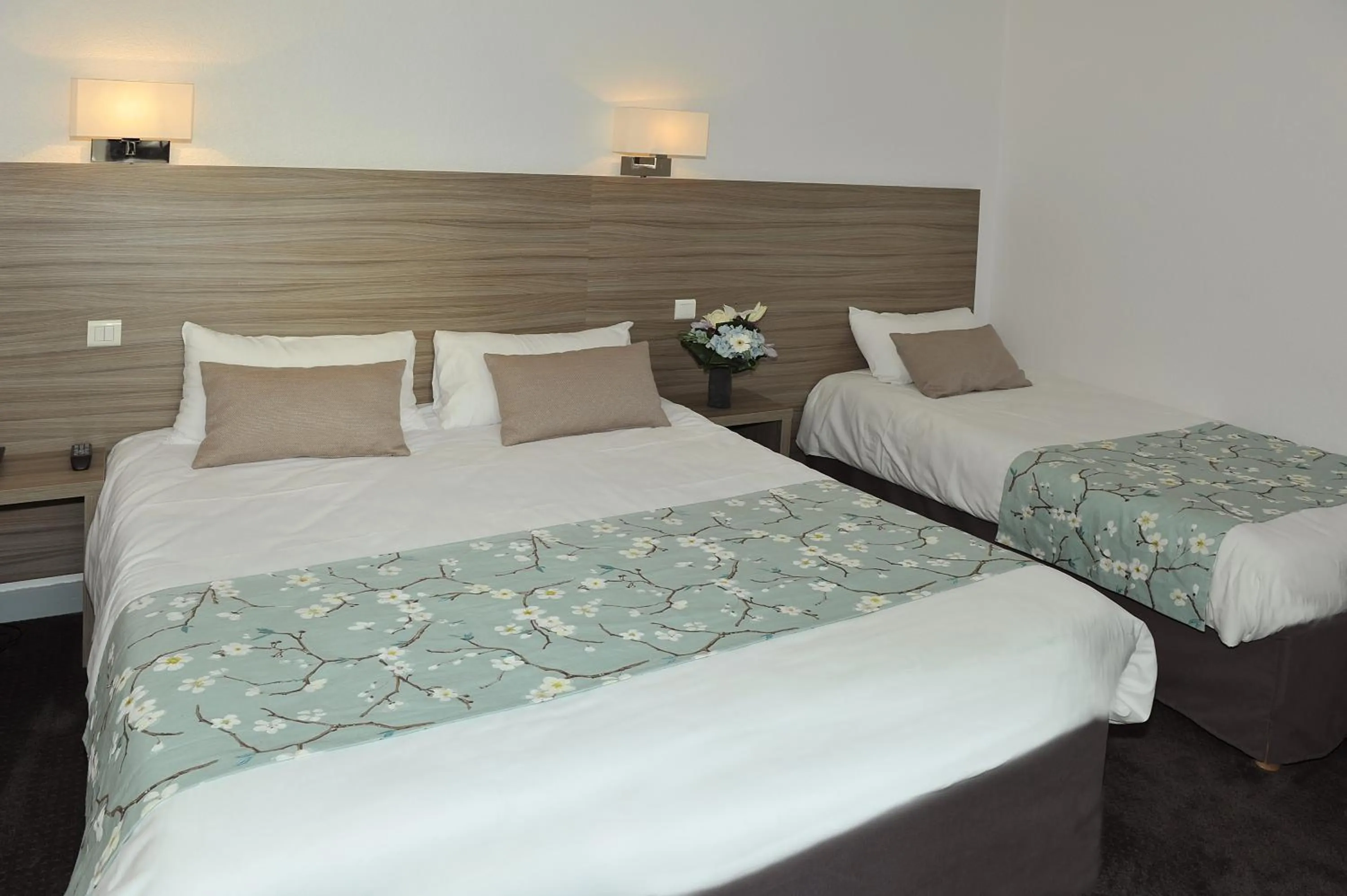 Photo of the whole room, Bed in Hôtel Atlantic