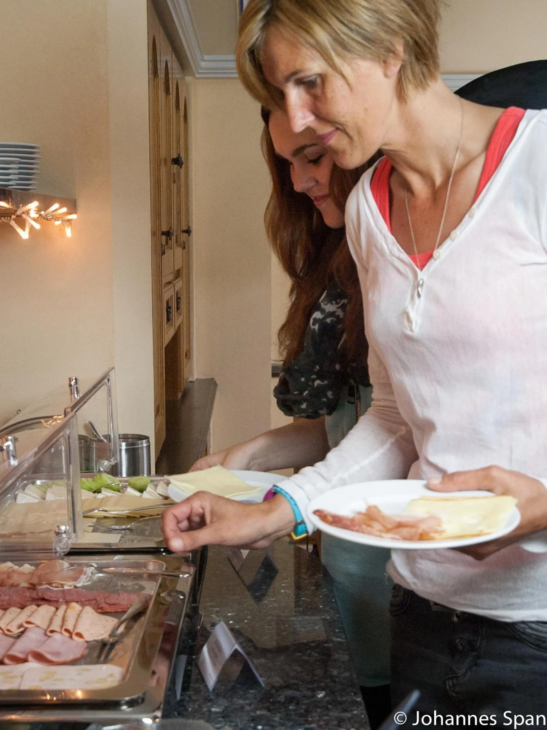 Buffet breakfast in Pension Handle