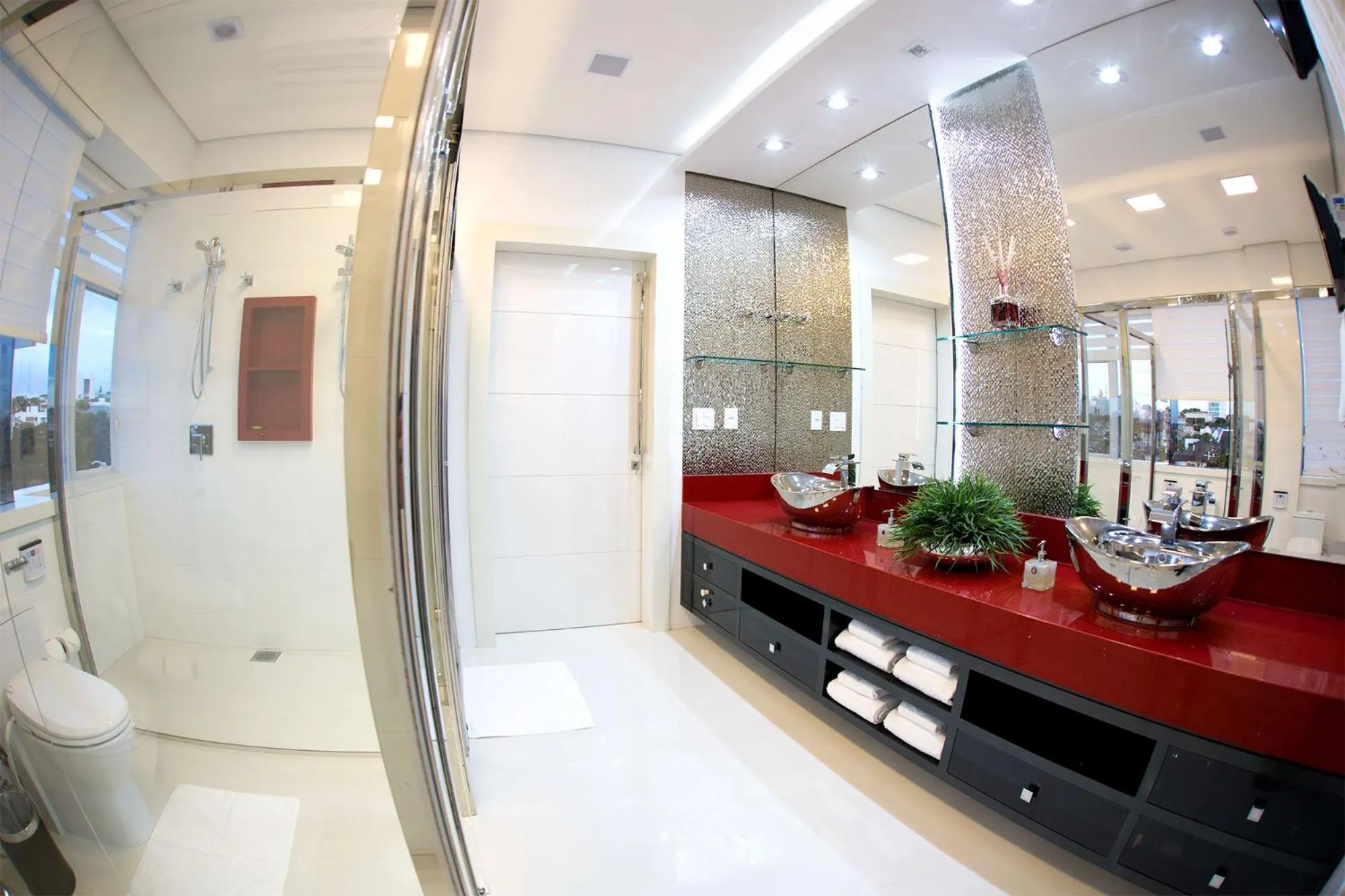 Bathroom in Holiday & Business Hotel - Em frente ao Centro de Eventos e Arena Conda