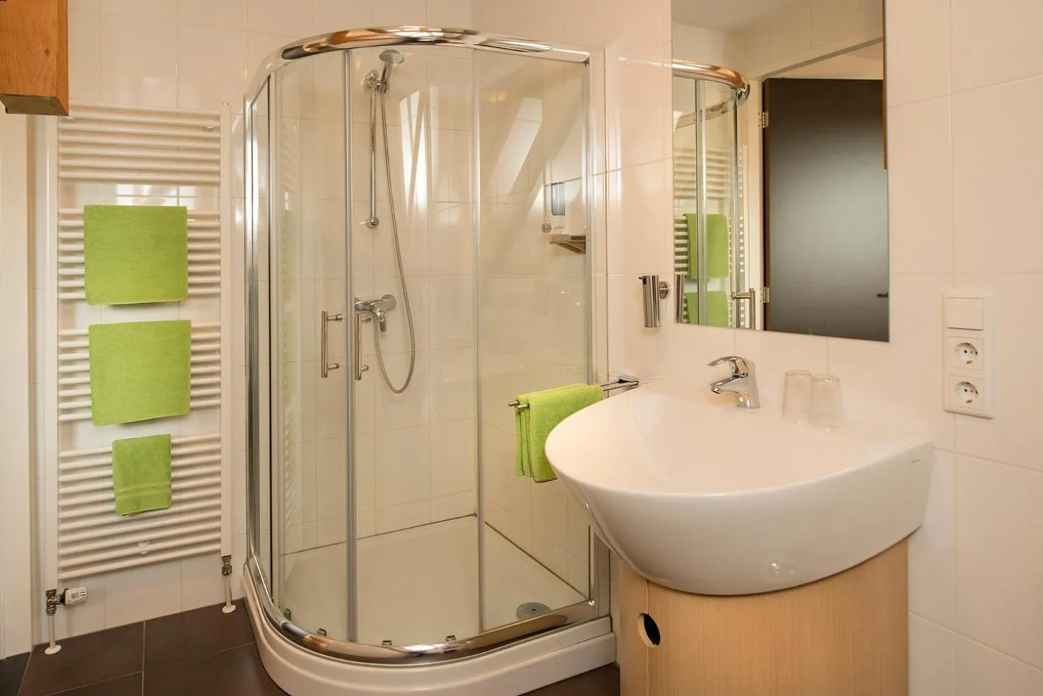 Bathroom in Hoevehotel 'Hof Christina'