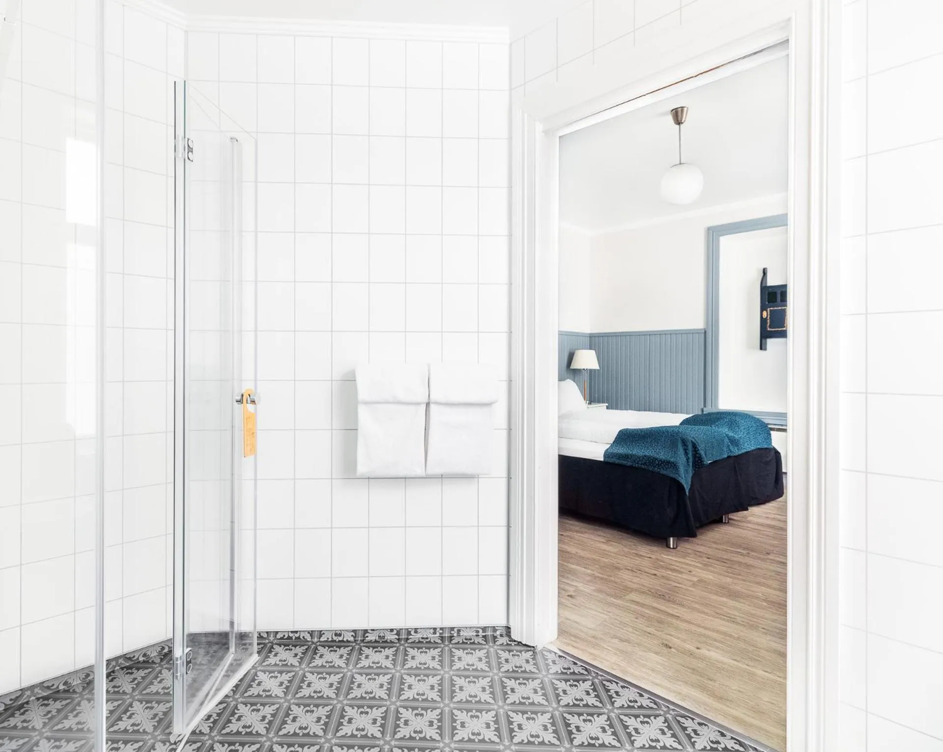 Bed in Fru Haugans Hotel