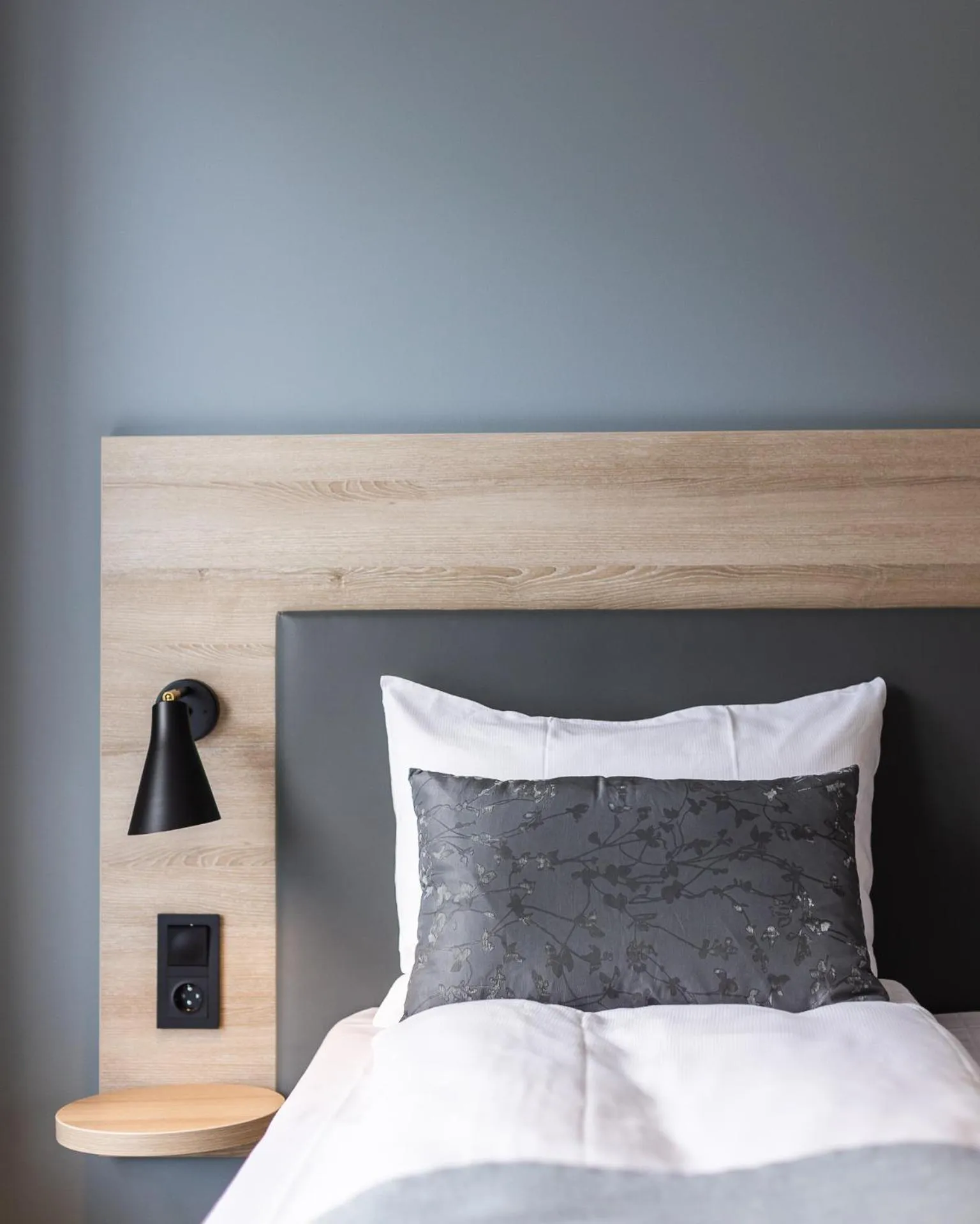 Bed in Fru Haugans Hotel